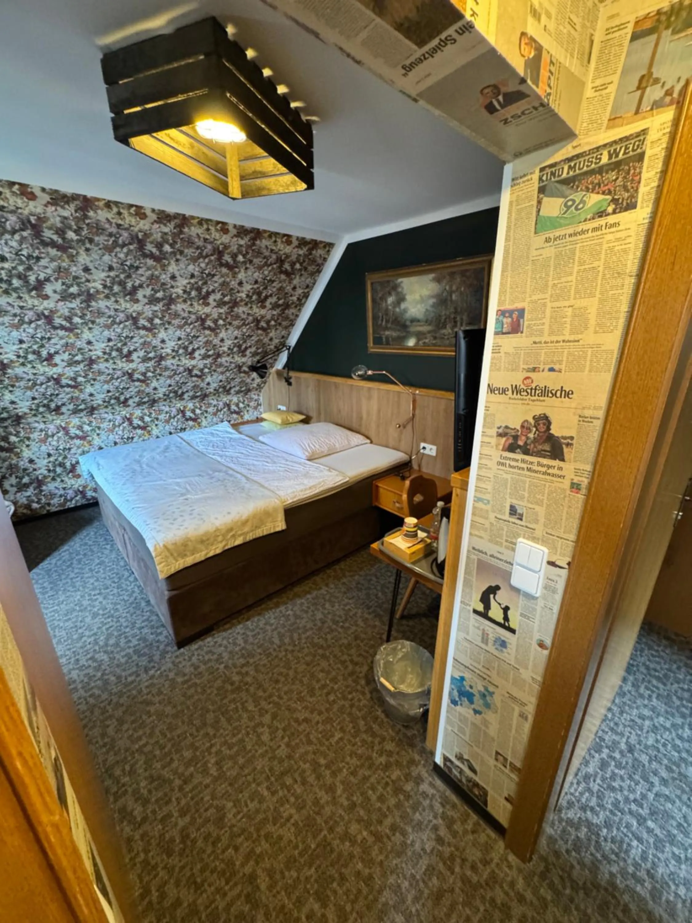 Photo of the whole room, Bed in Hotel Kraus