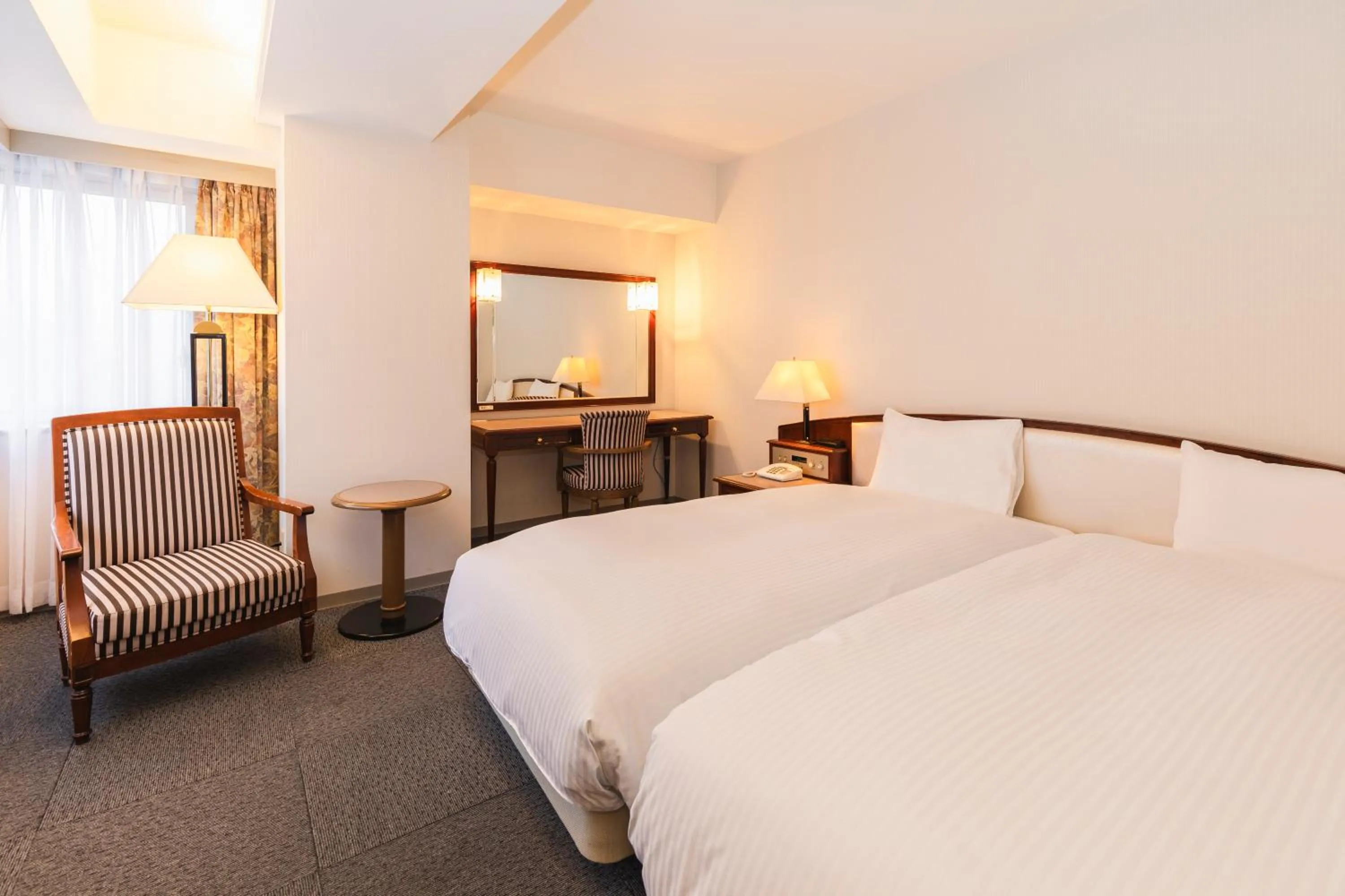 Photo of the whole room, Bed in Hotel Sunroute Niigata