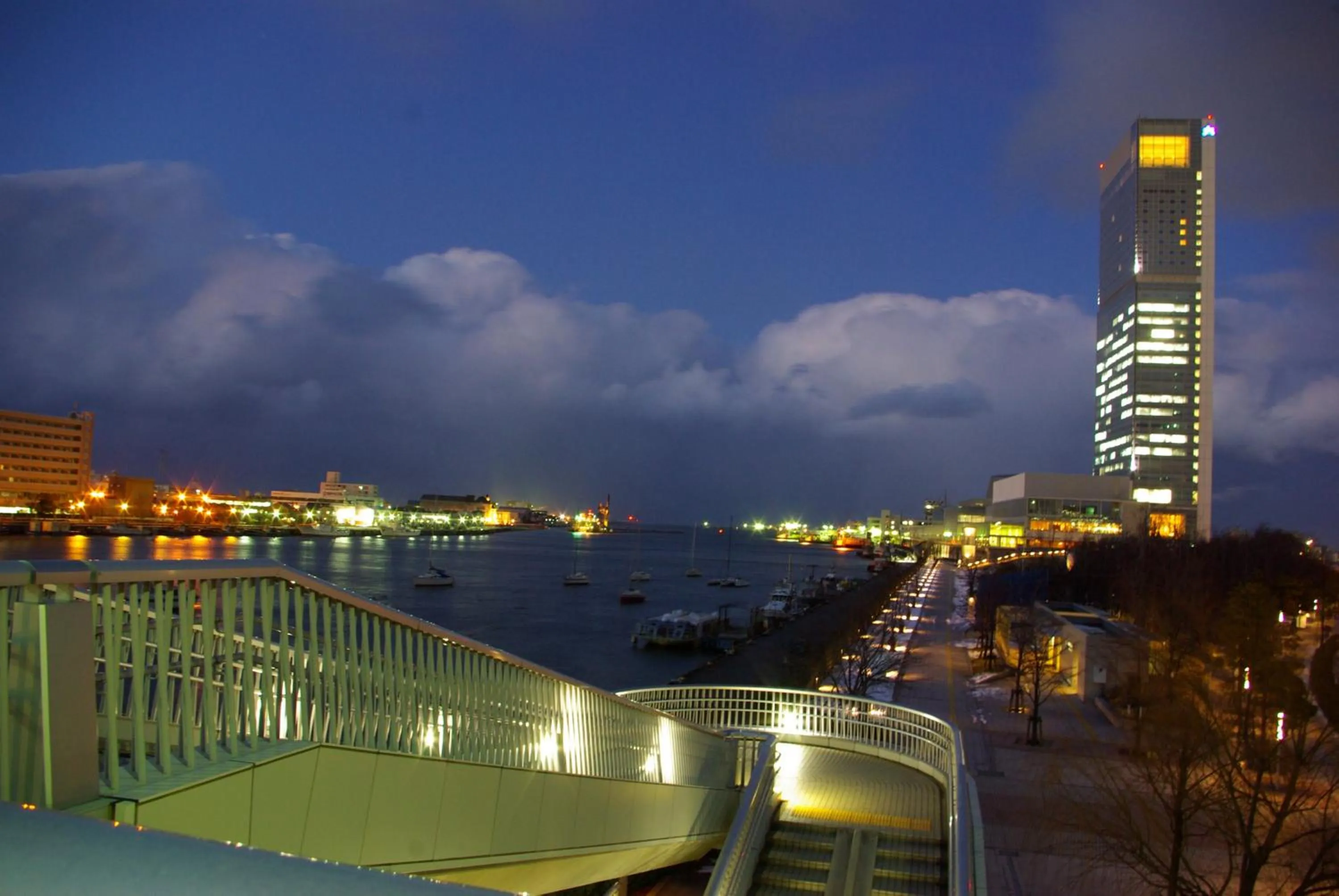 Nearby landmark in Hotel Sunroute Niigata