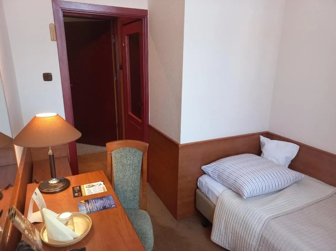 Bed in Hotel BAST Wellness & SPA