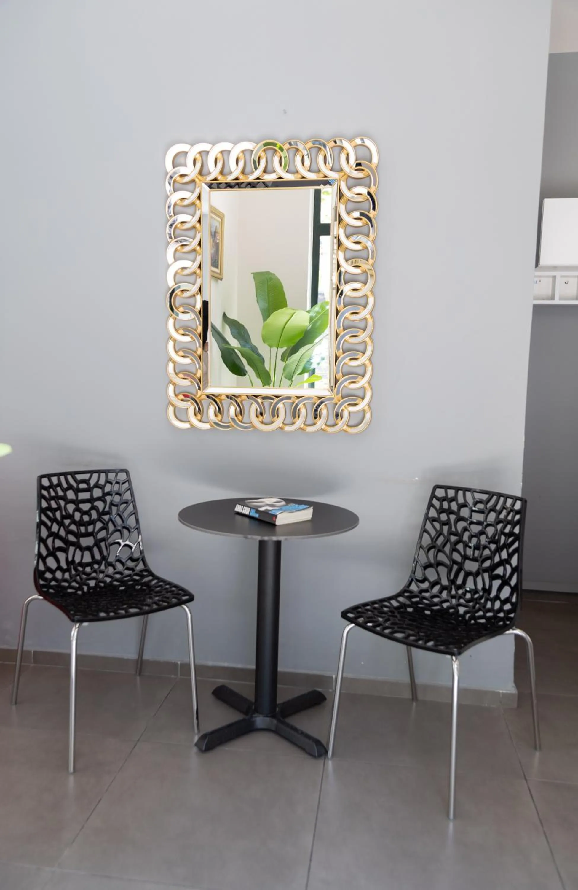 Seating area in Hotel Liqeni