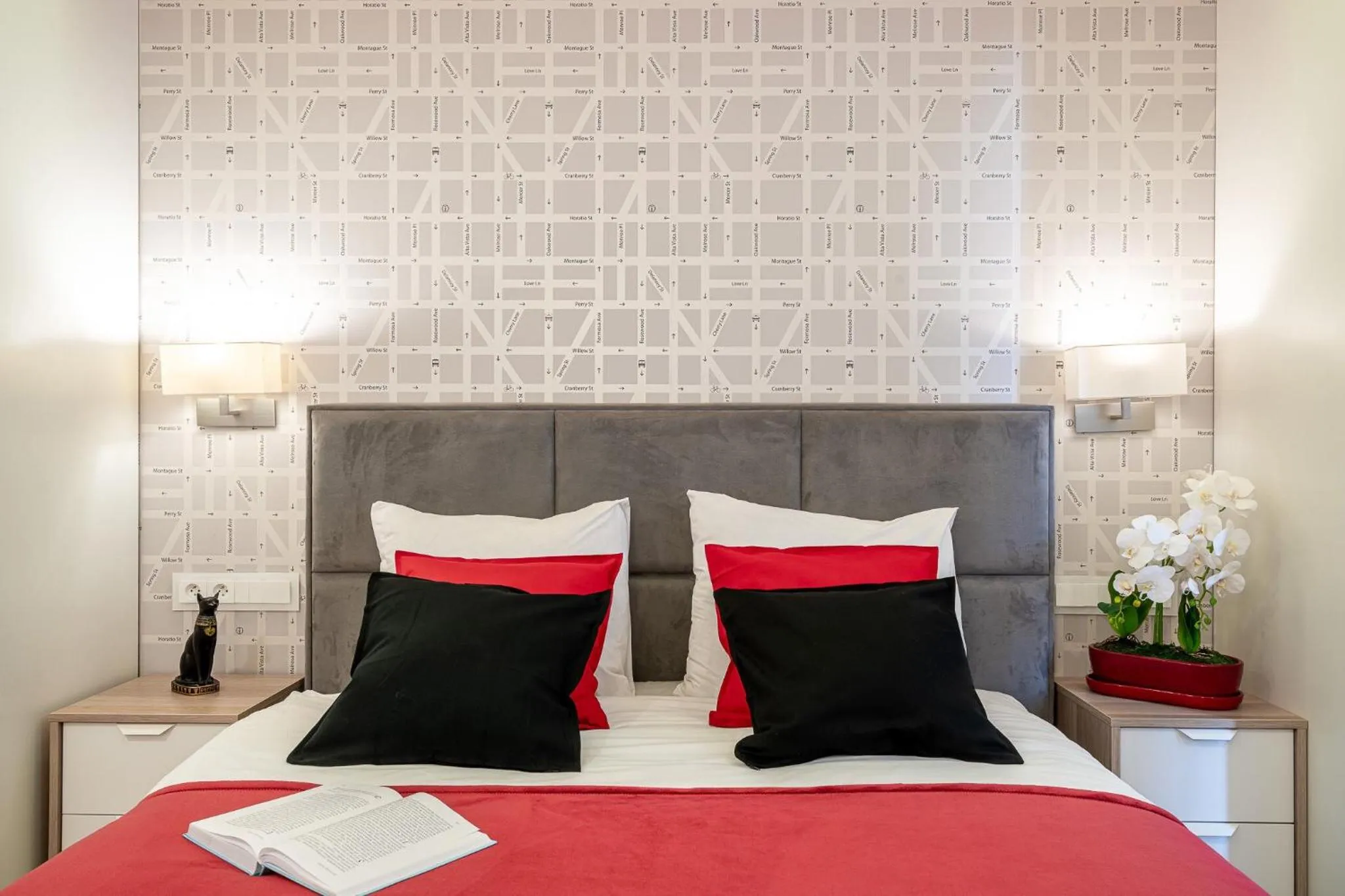 Bed in Art Apart River View Wrocław