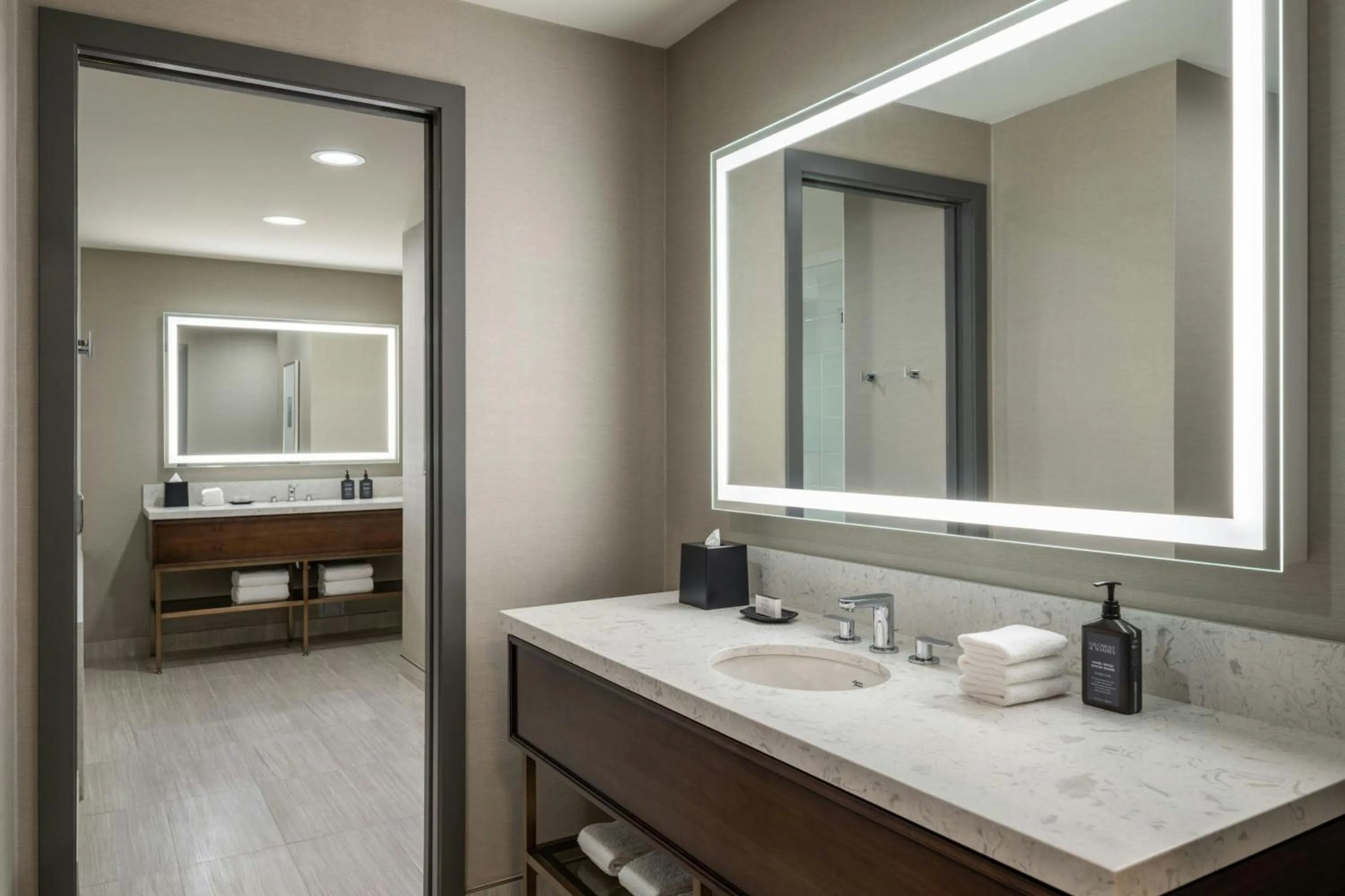 Bathroom in Sheraton Vancouver Guildford Hotel