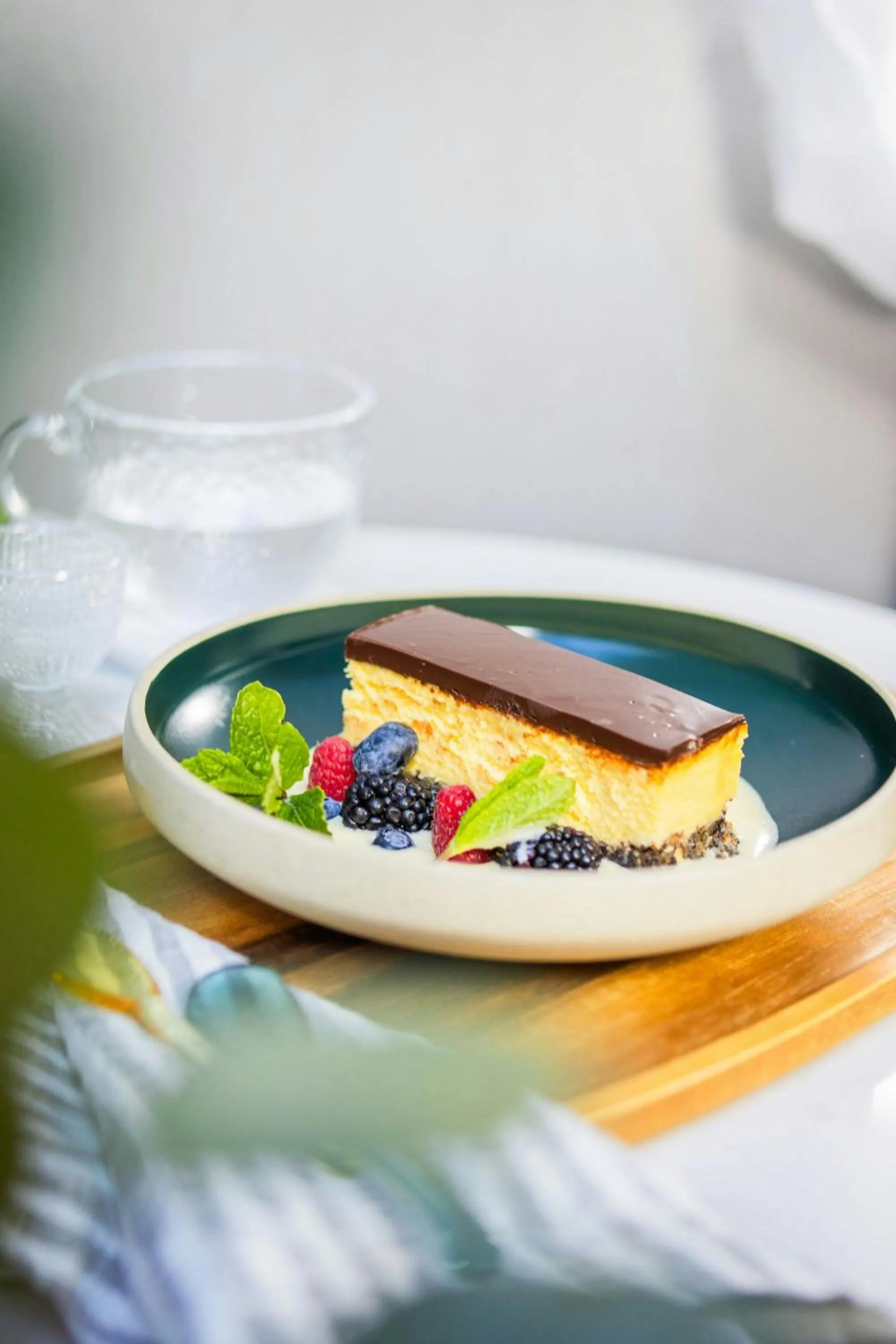 Restaurant/places to eat in Sheraton Vancouver Guildford Hotel