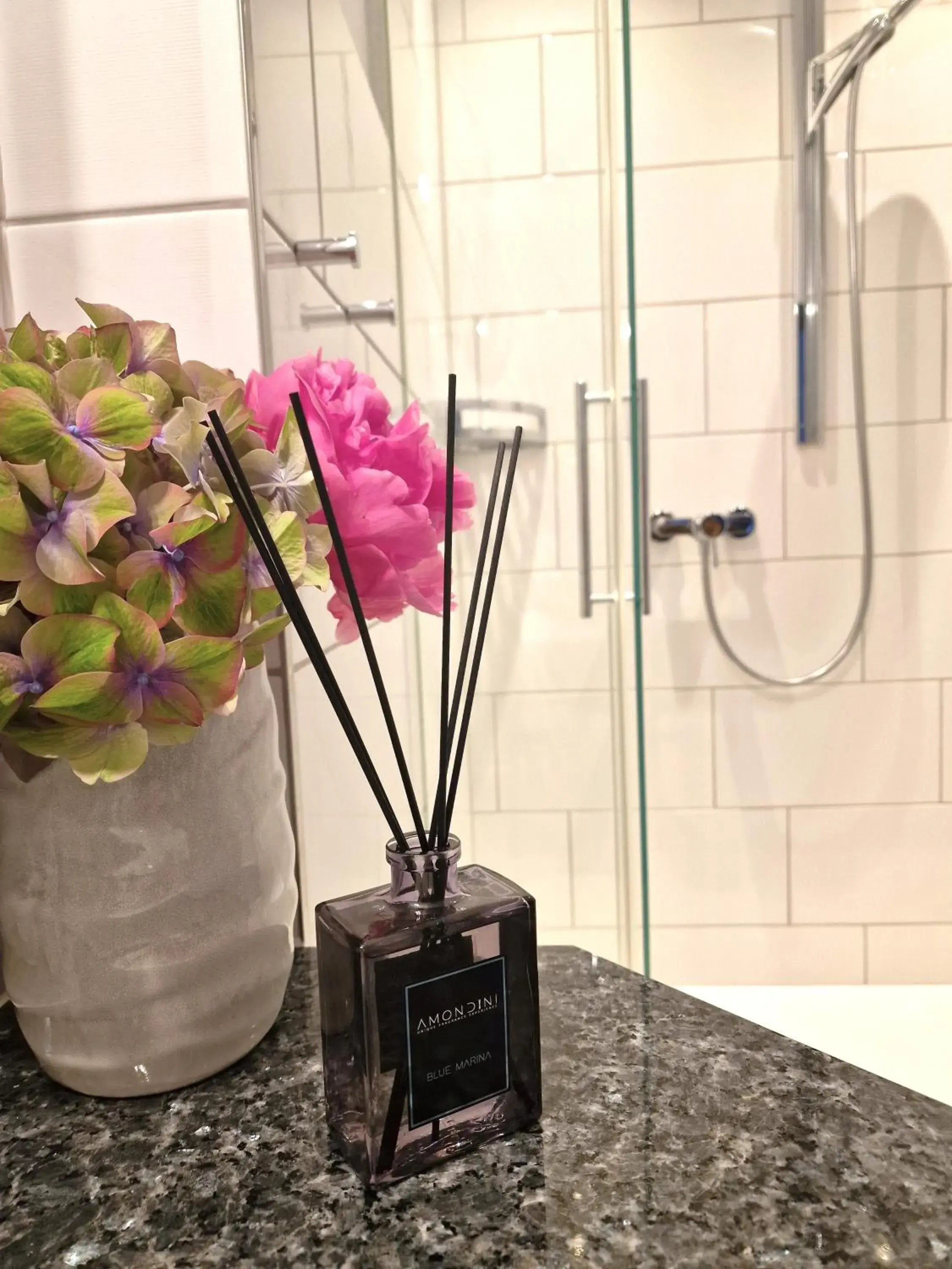 Double Room with Balcony (3 Adults) - single occupancy in Hotel Altes Land Double Room with Balcony (3 Adults) - single occupancy in Hotel Altes Land