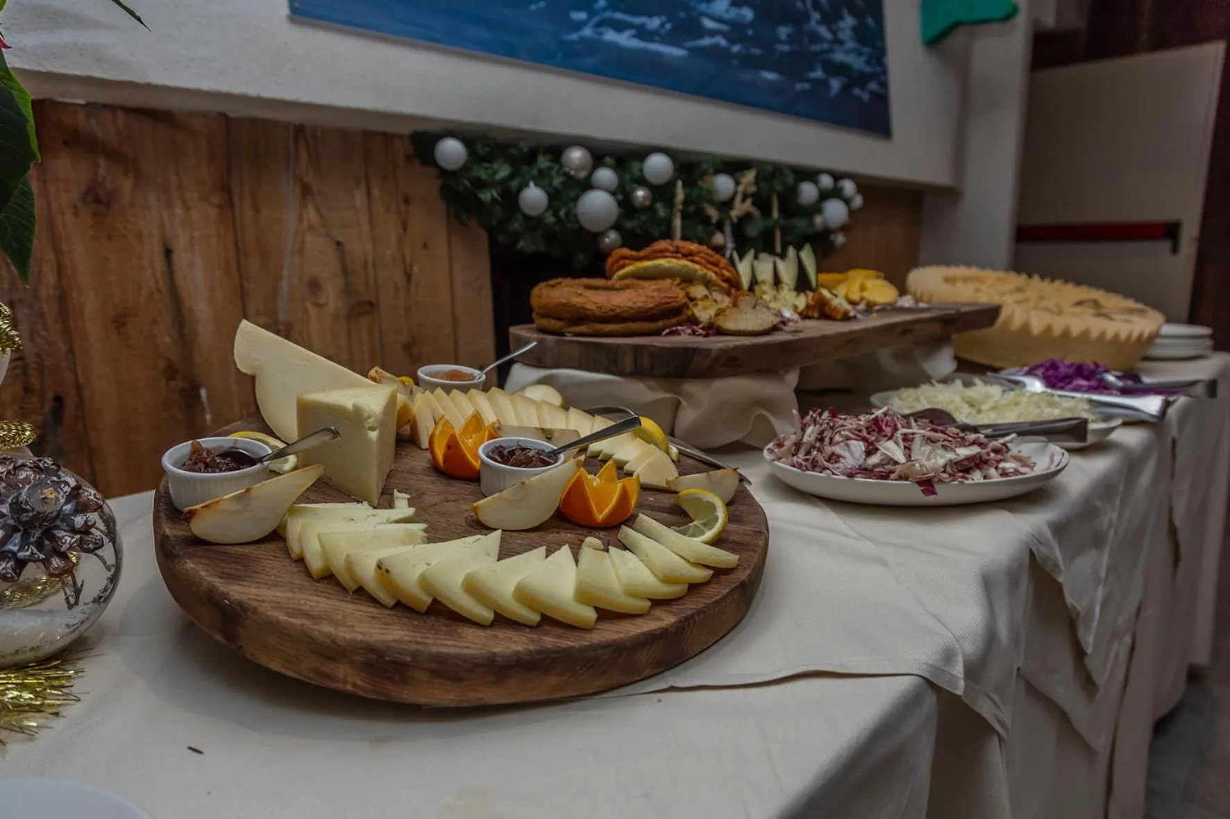 Restaurant/places to eat in Hotel Petit Palais