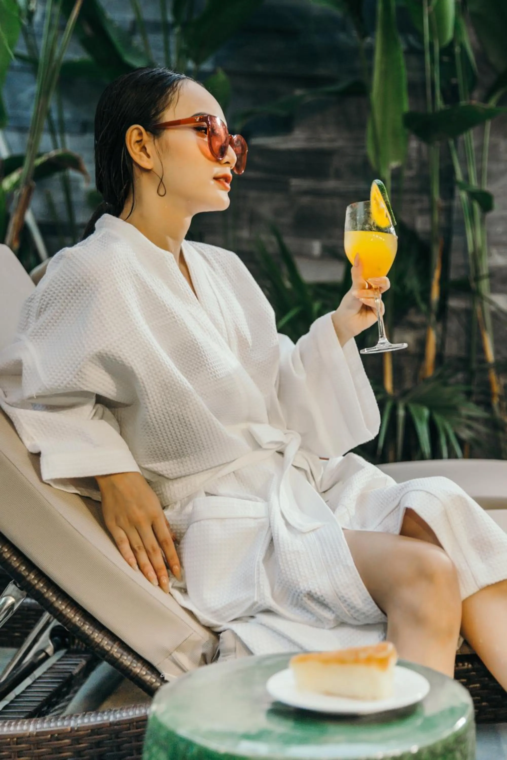 Guests in La An Central Boutique Villa