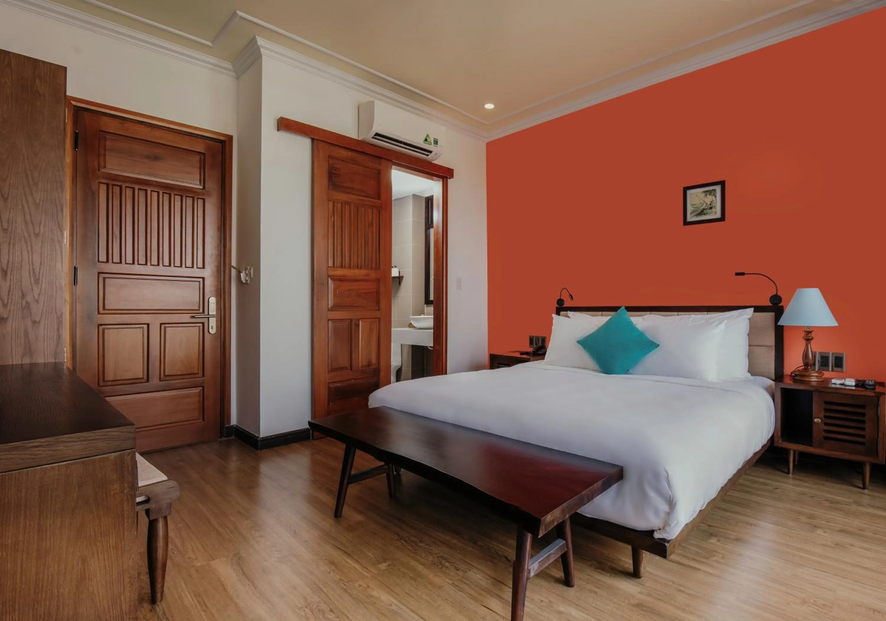 Bed in La An Central Boutique Villa