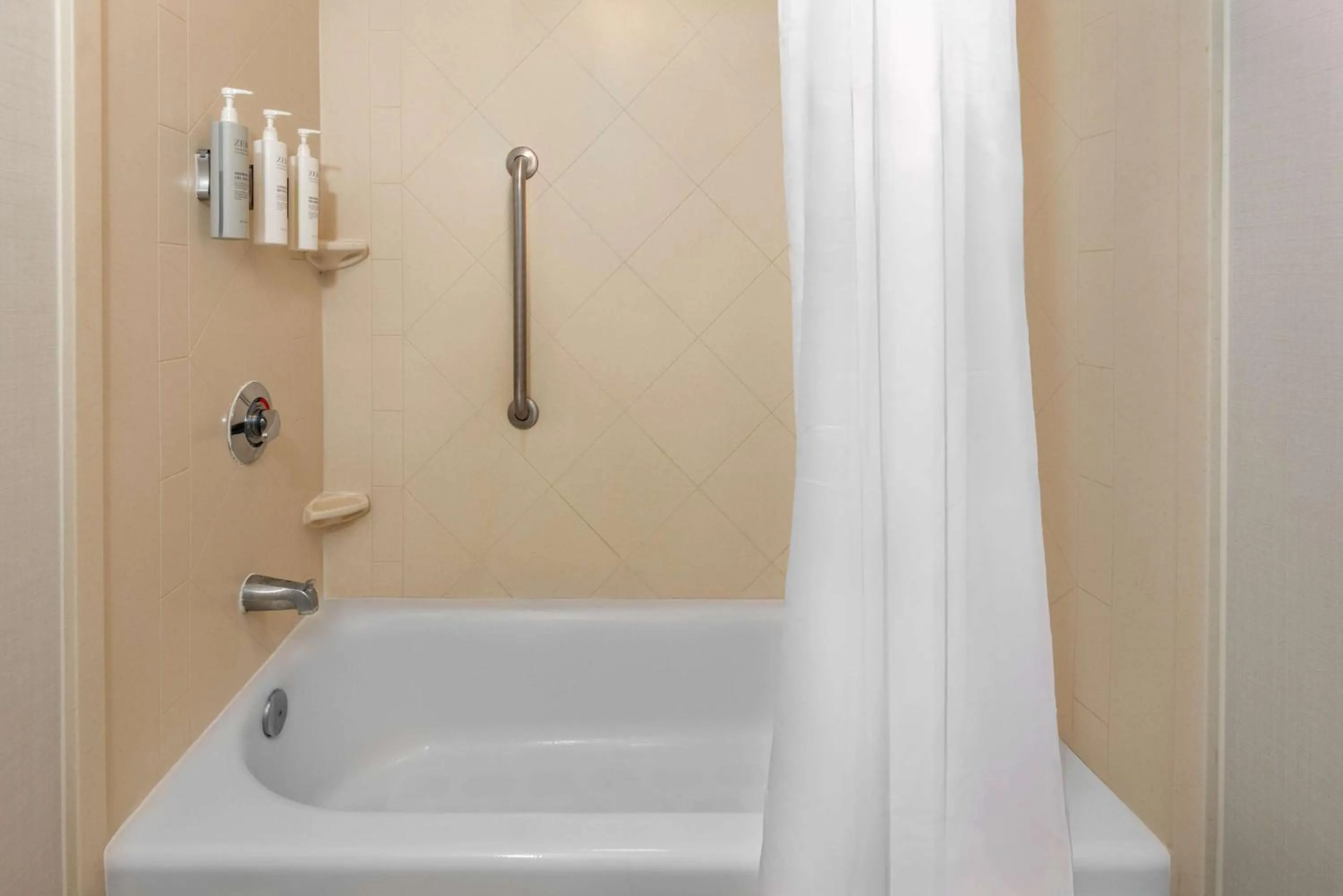 Bathroom in Homewood Suites by Hilton Tampa Airport - Westshore
