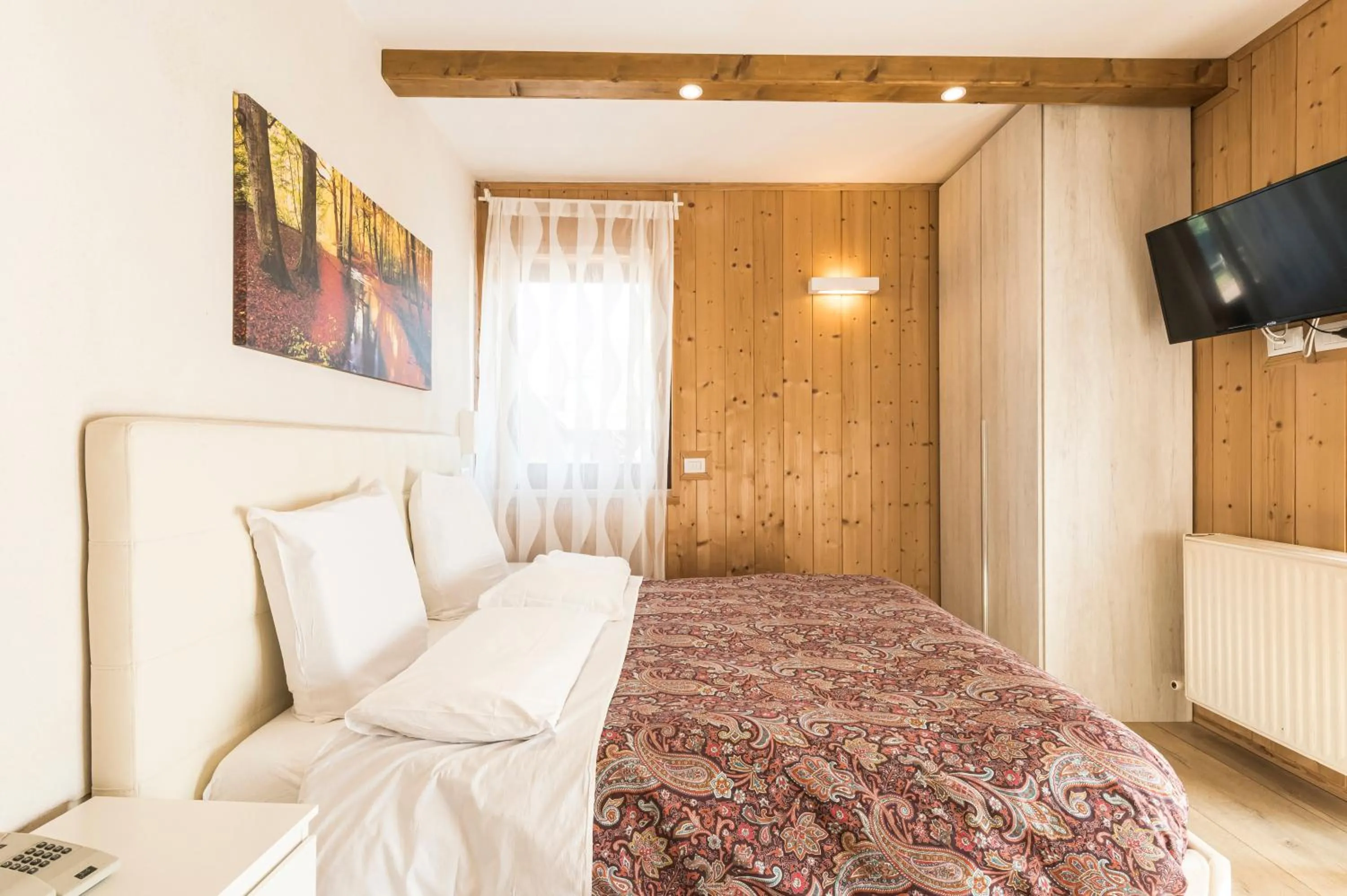 Bed in Hotel Vescovi