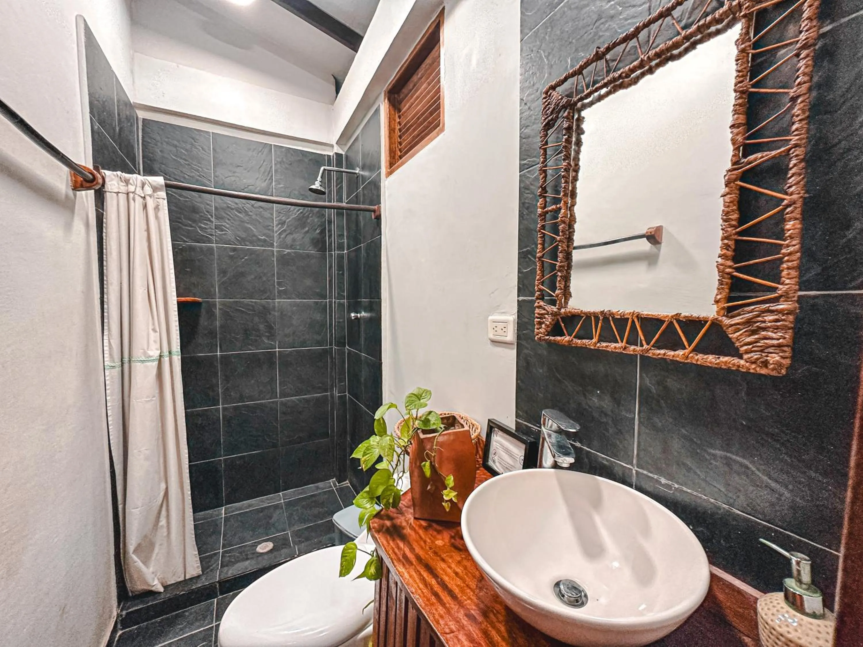 Double Room with Balcony - single occupancy in Villa Eden Palomino