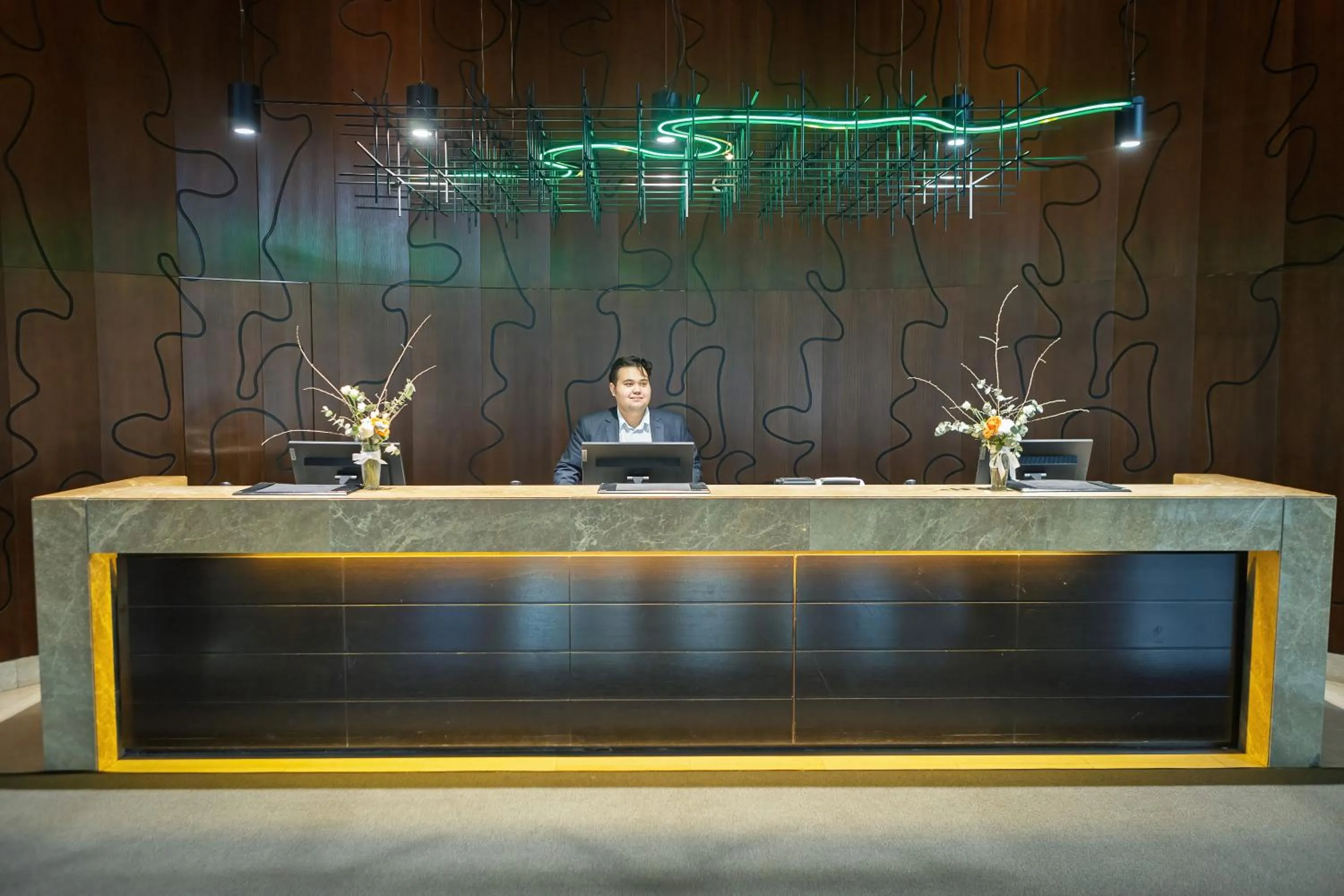 Lobby or reception in Renaissance by Crystall