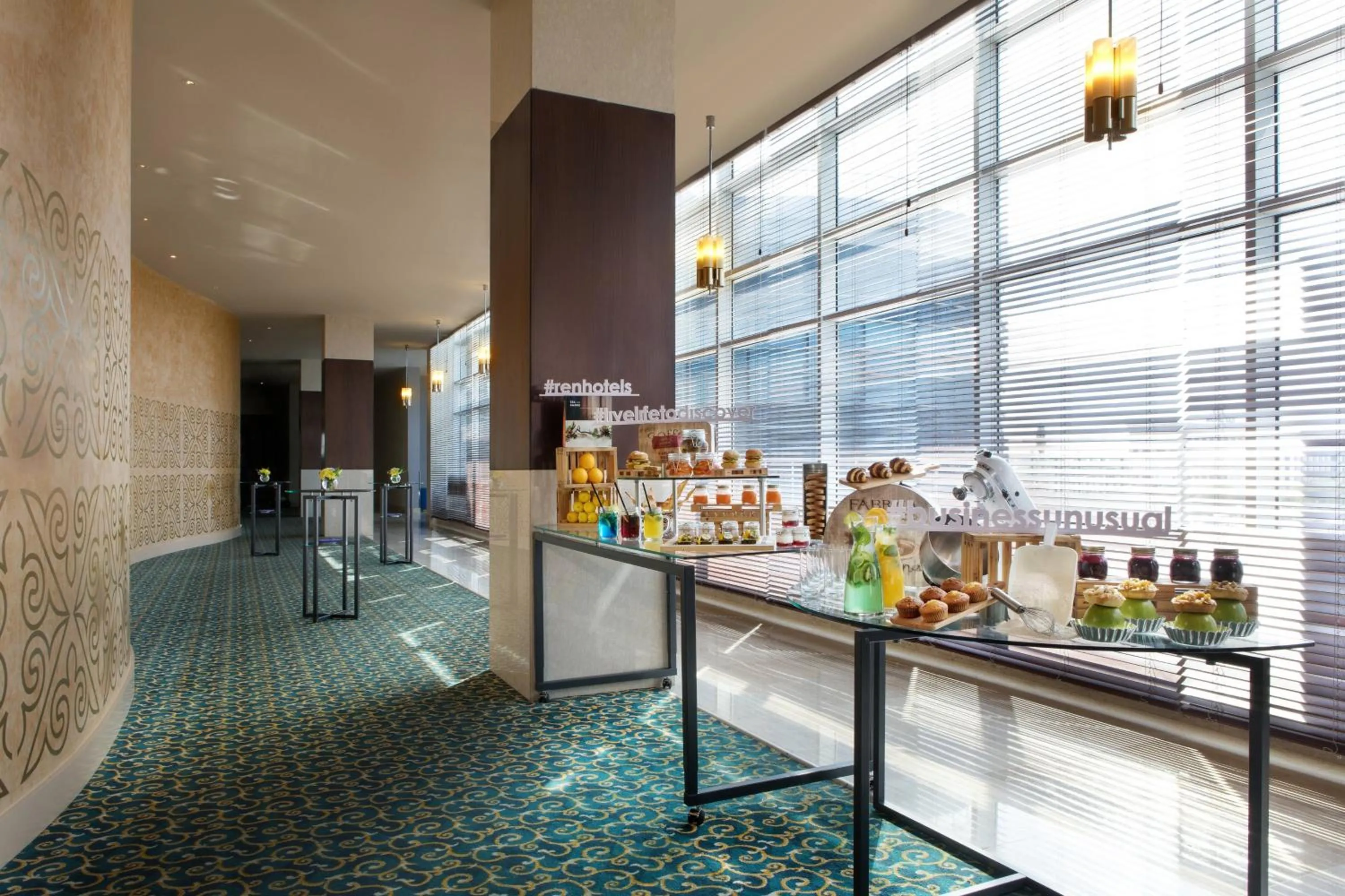 Meeting/conference room in Renaissance by Crystall