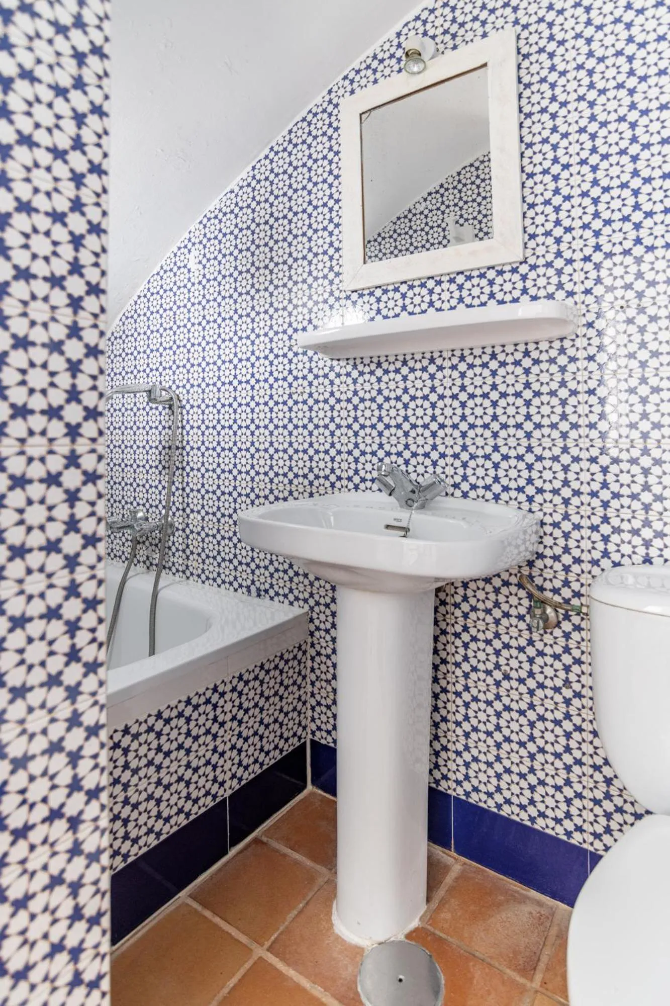 Bathroom in Eole Tarifa Rooms