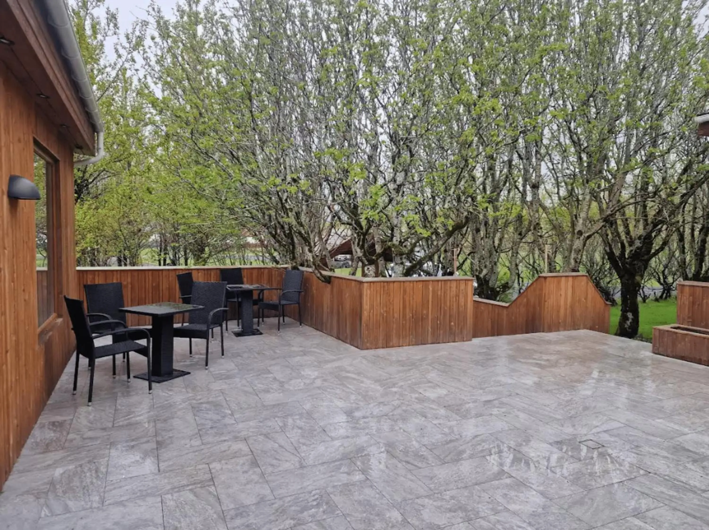 Restaurant/places to eat in Sólheimahjáleiga Guesthouse