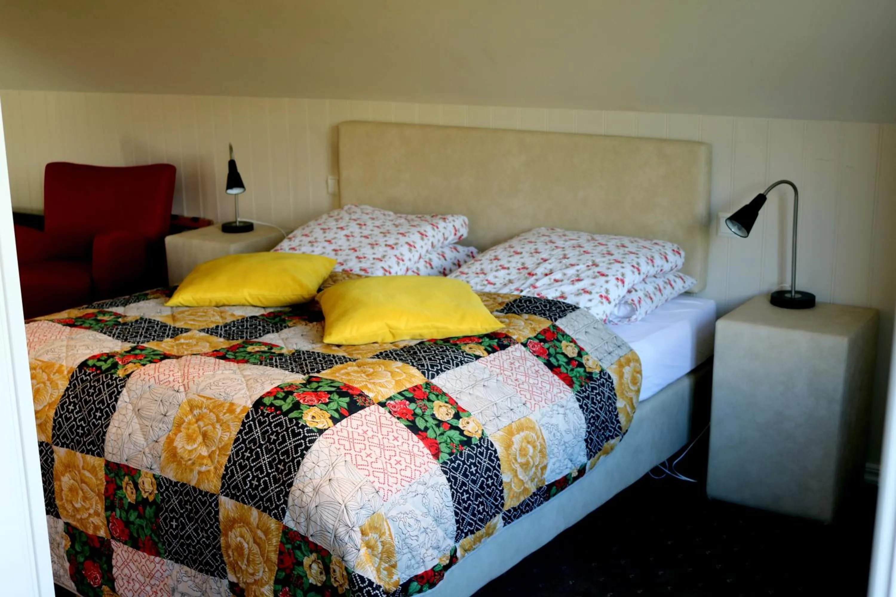 Bed in Sólheimahjáleiga Guesthouse