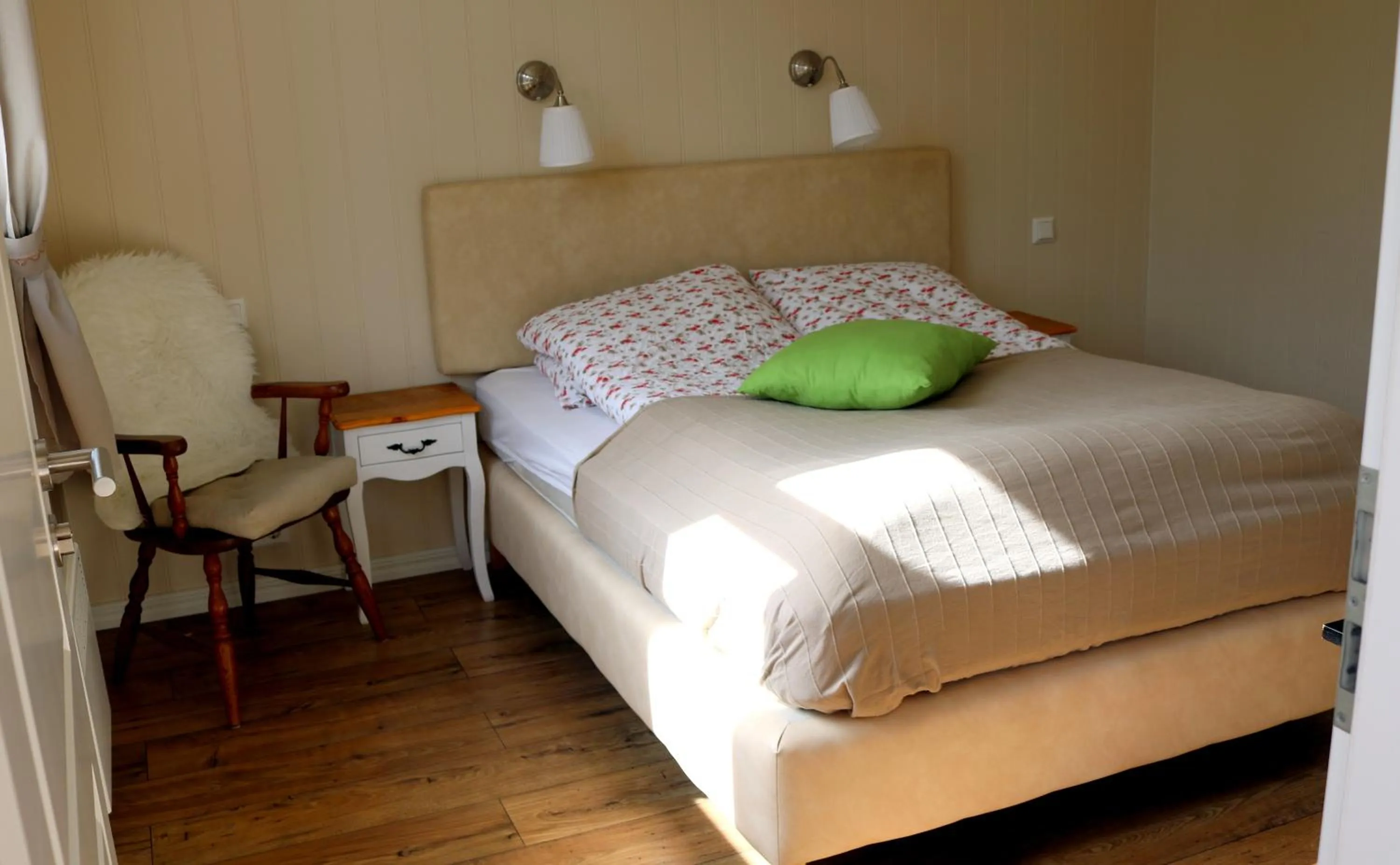 Bed in Sólheimahjáleiga Guesthouse