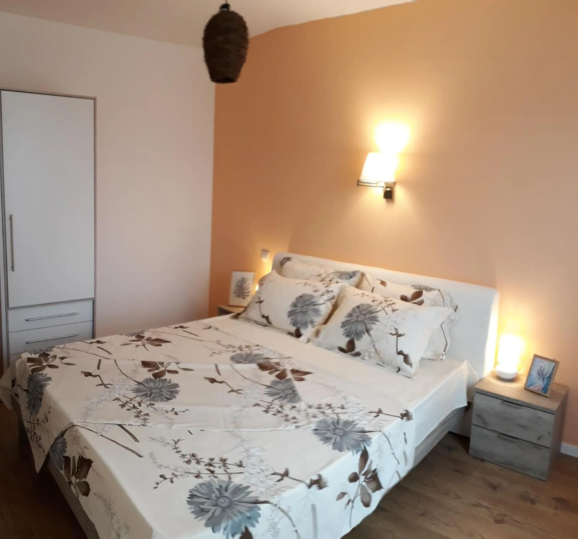 Bedroom, Bed in Hotel39