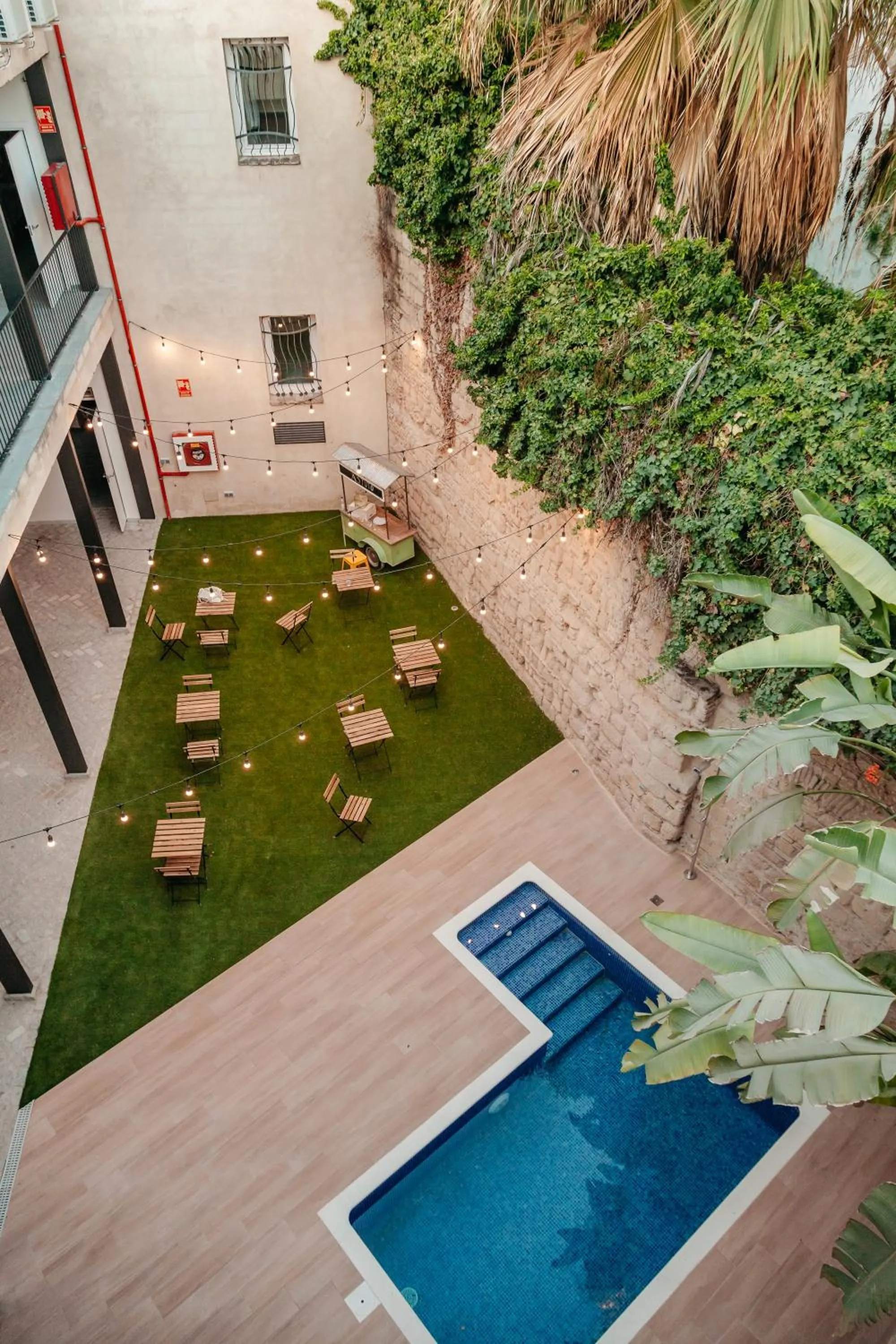 Garden in ASTUTO Boutique Jerez - Adults Only