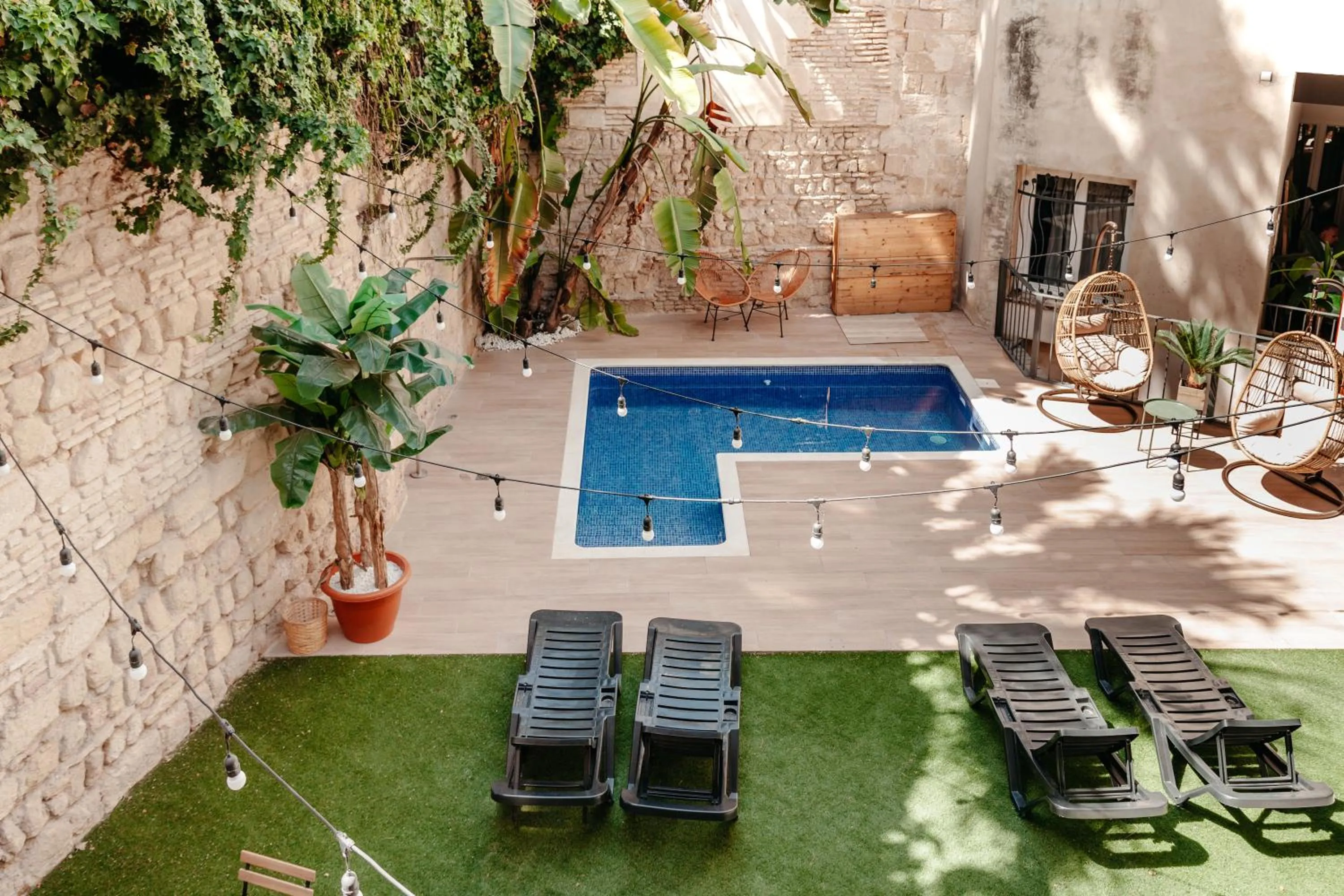 Garden in ASTUTO Boutique Jerez - Adults Only