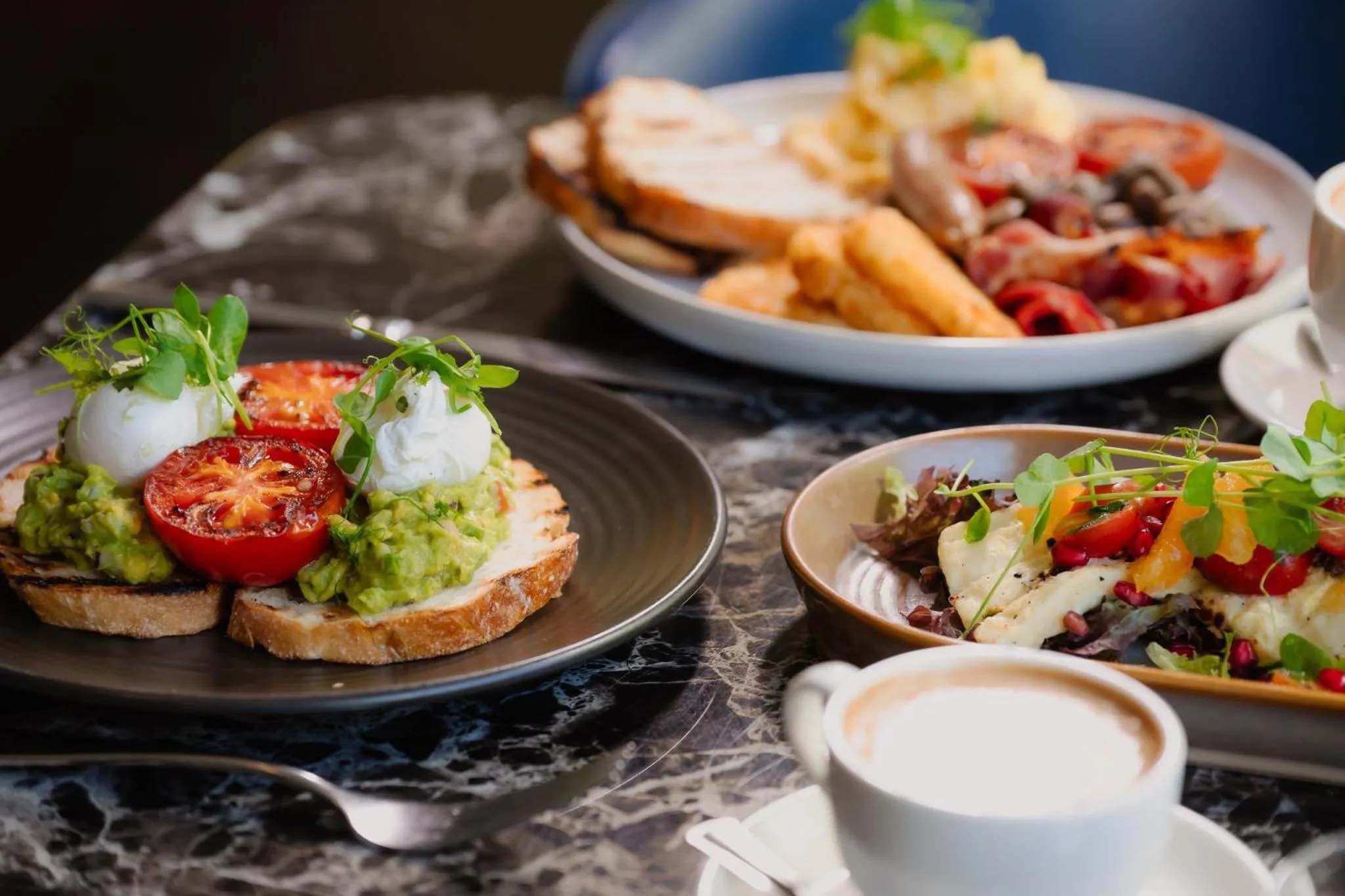 Restaurant/places to eat in Holiday Inn Sydney Potts Point