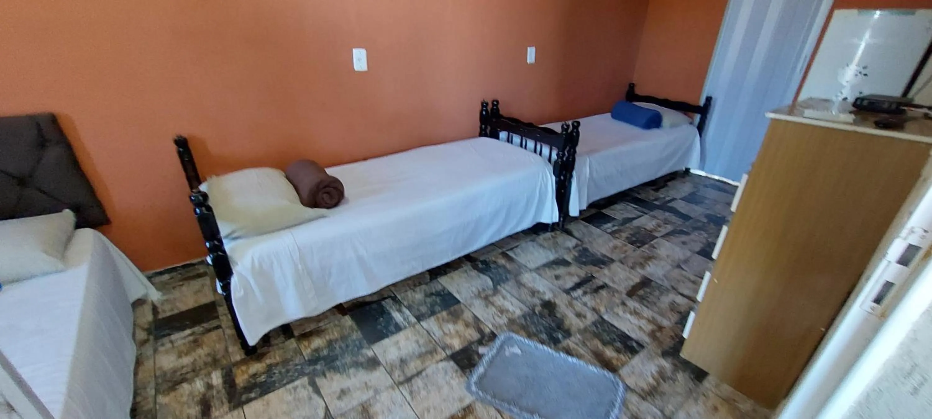 Bed in Pousada Zambeze