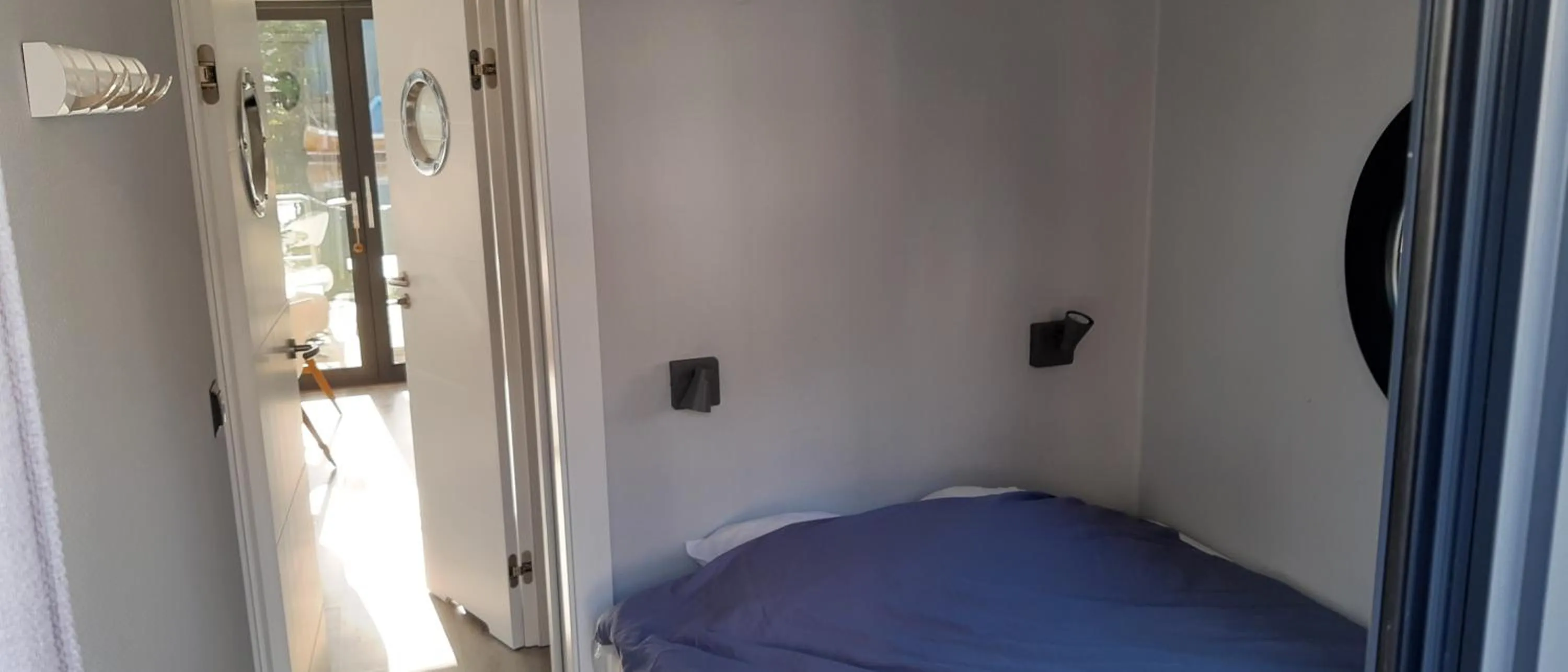 Bed in La Mare Resort