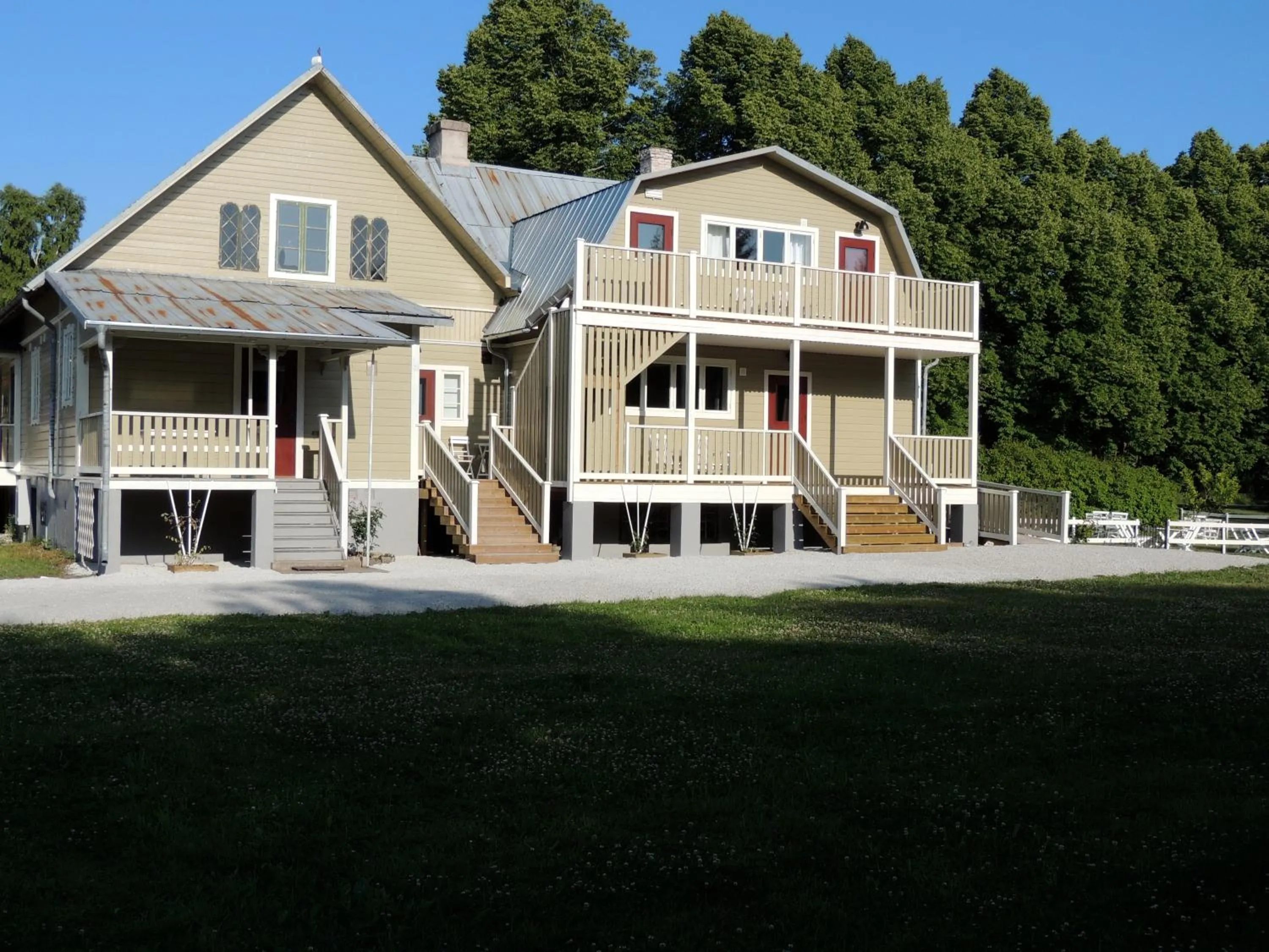 Property building in Ardrebo B&B