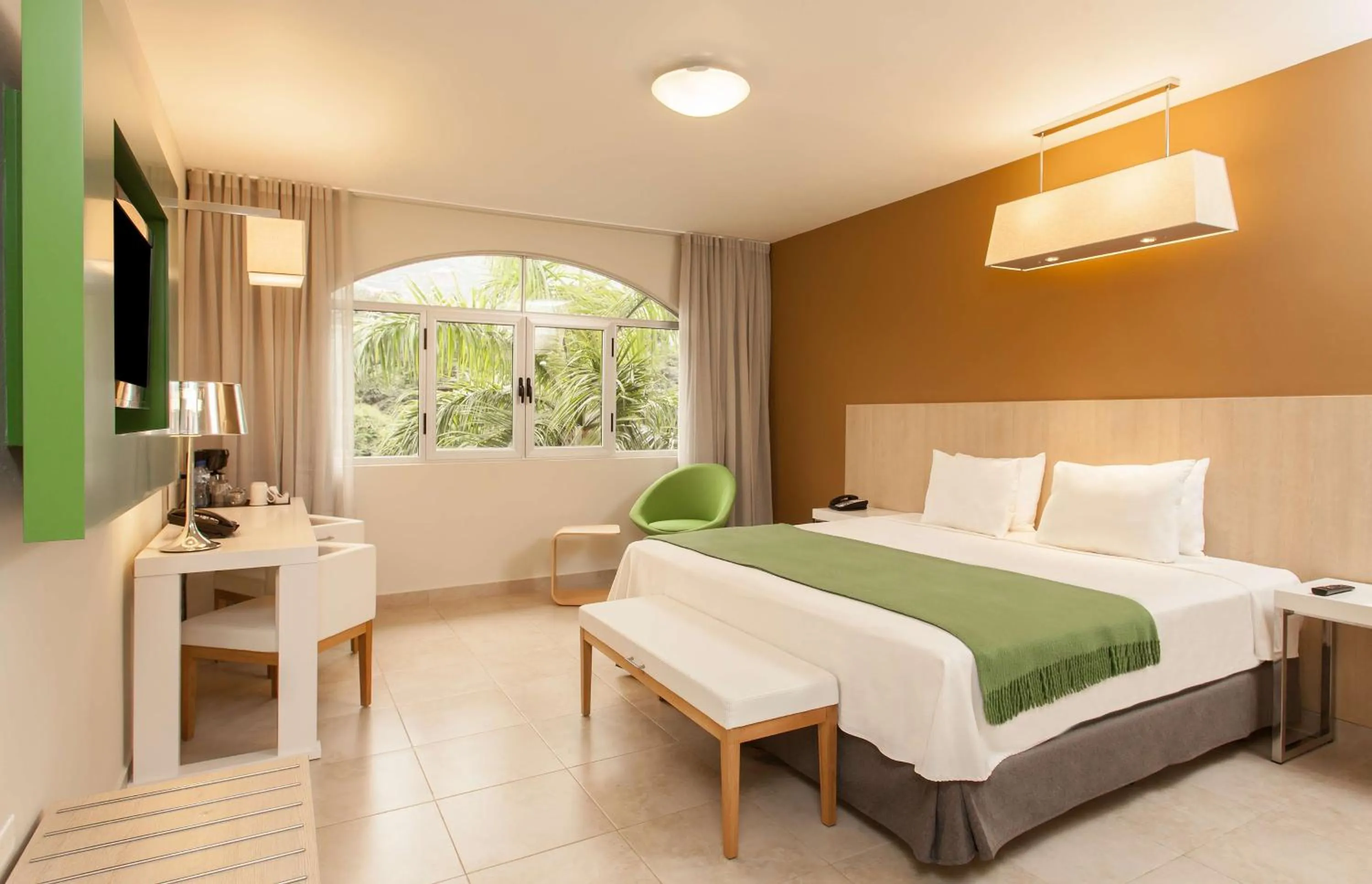 Photo of the whole room, Bed in El Rancho Haiti