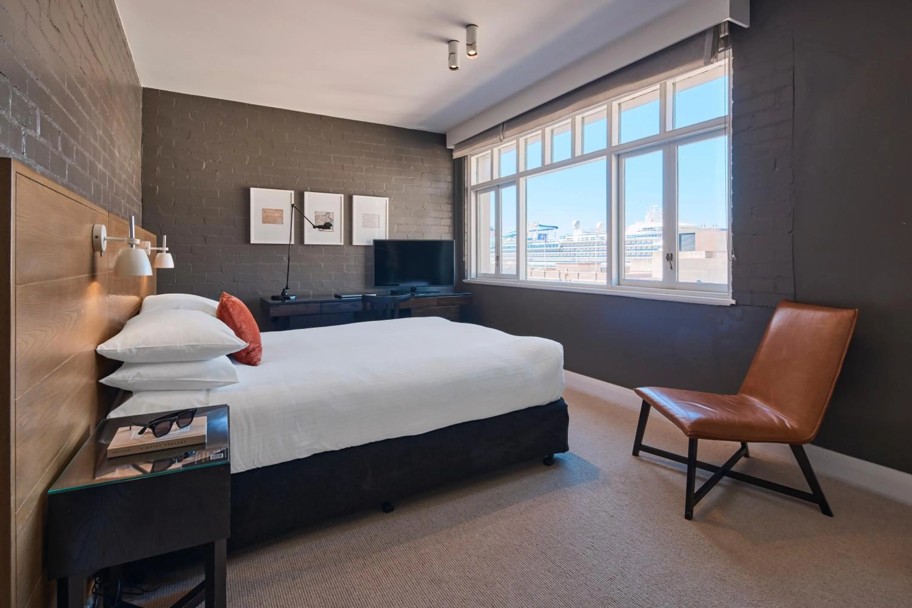 Bedroom, Bed in Harbour Rocks by Ode Hotels