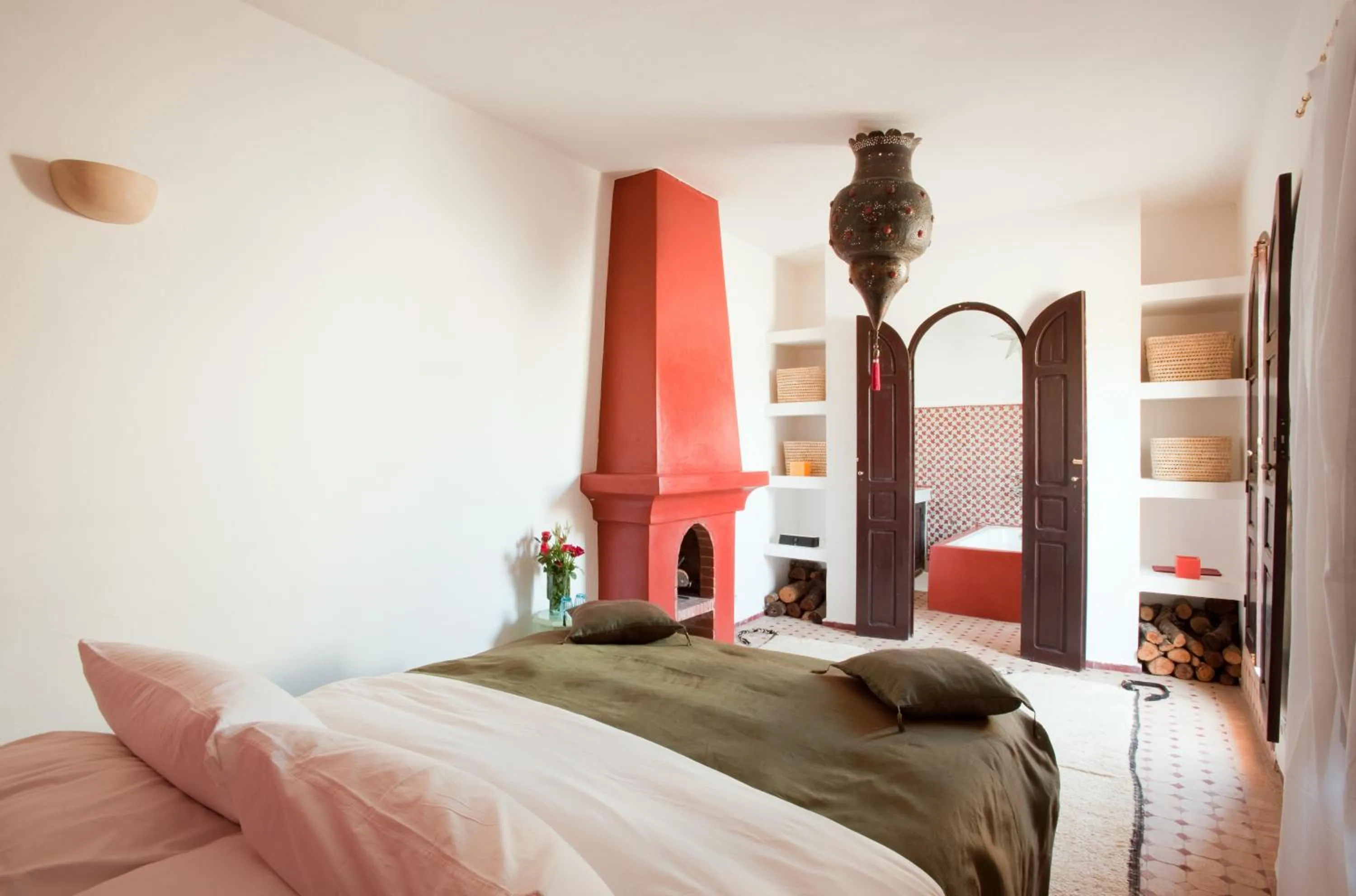 Bed in Riad Tizwa Fes