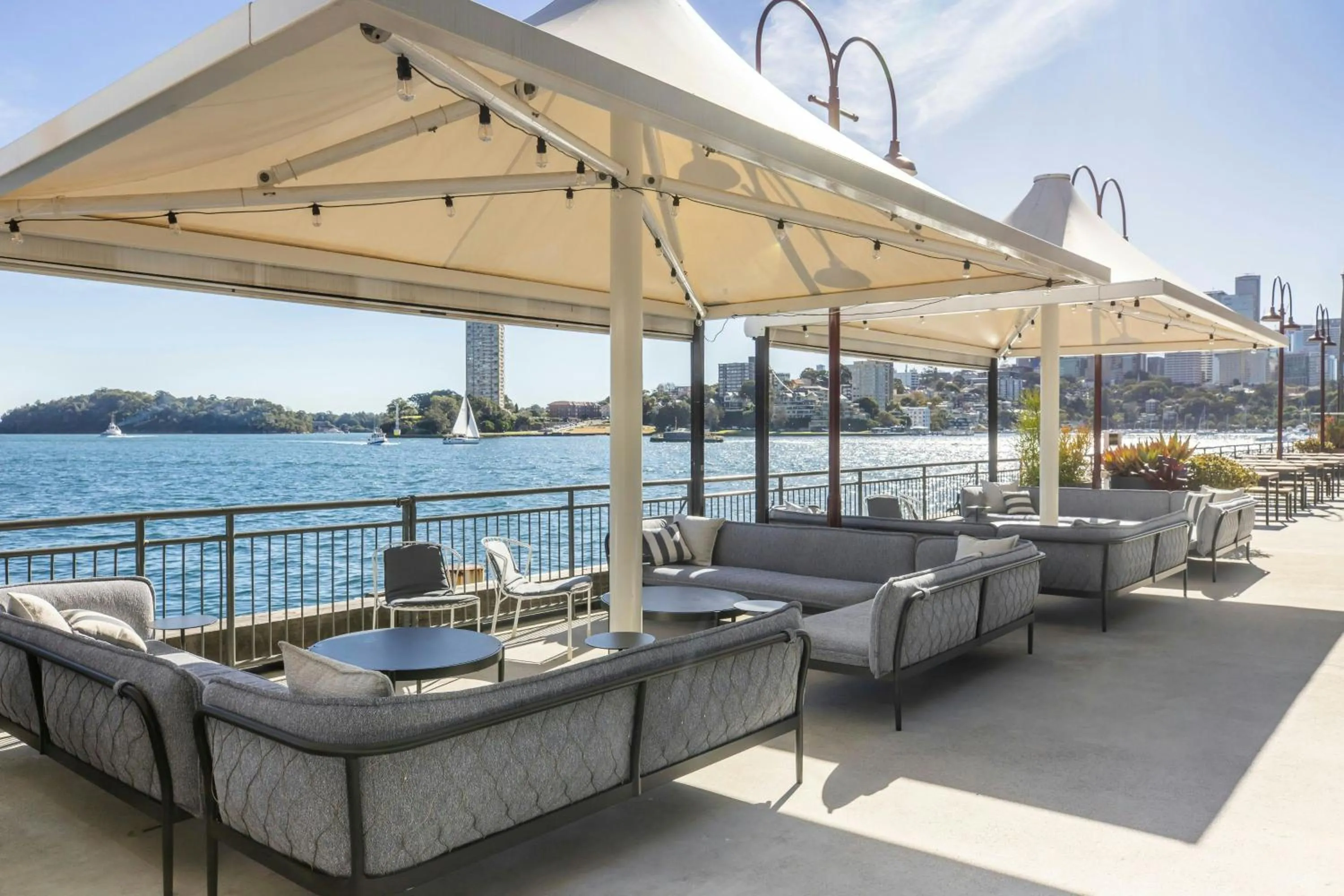 Lounge or bar in Pier One Sydney Harbour, Autograph Collection