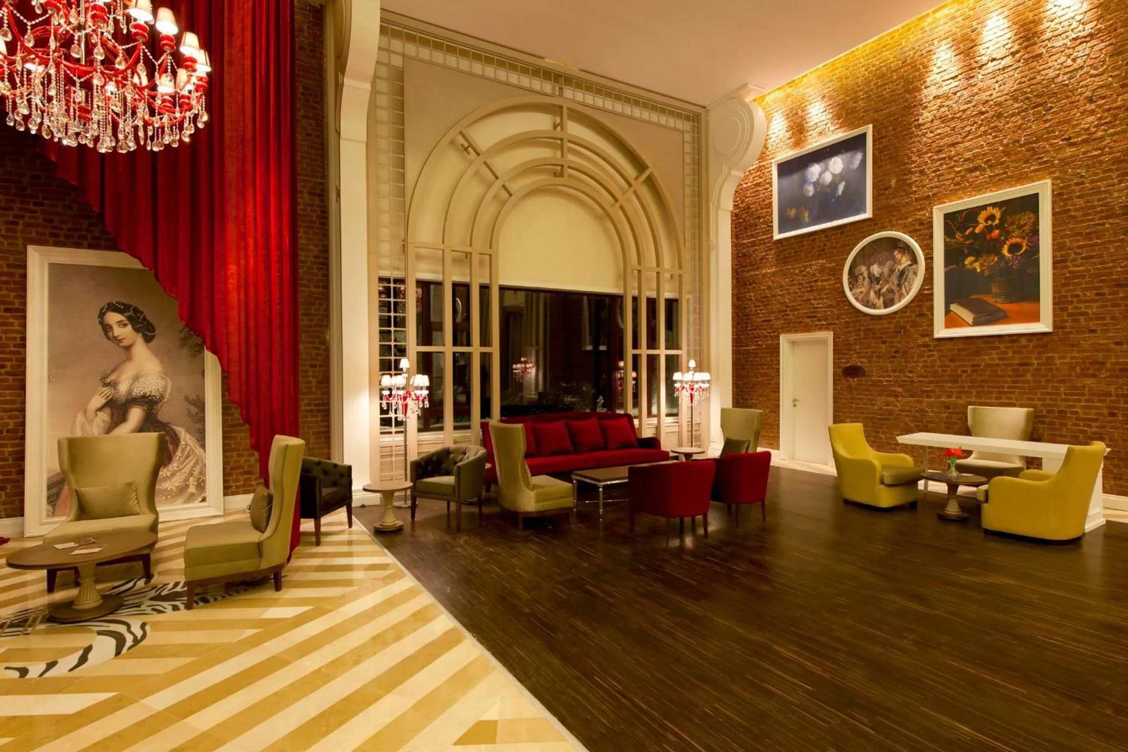 Lounge or bar in Kaya Palazzo Ski & Mountain Resort