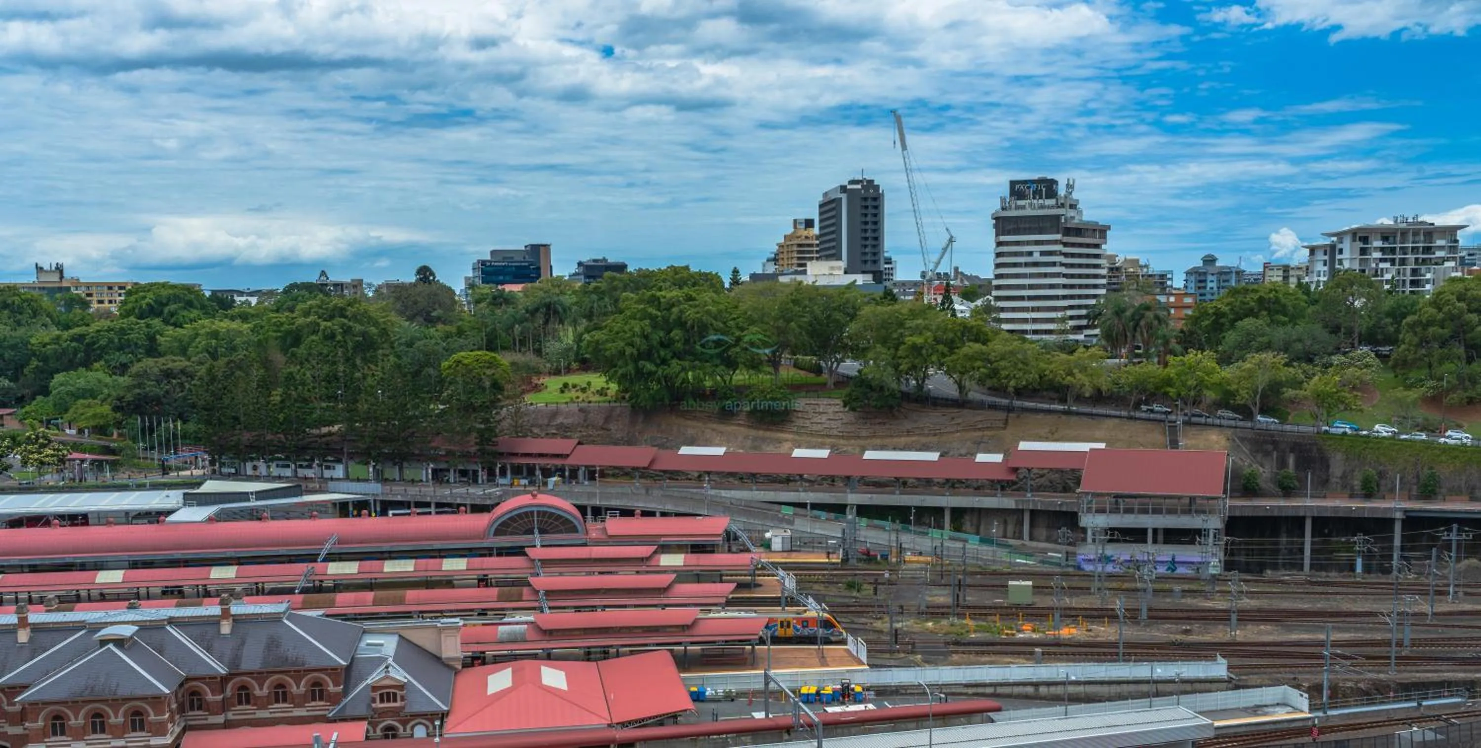 Abbey On Roma Hotel & Apartments
