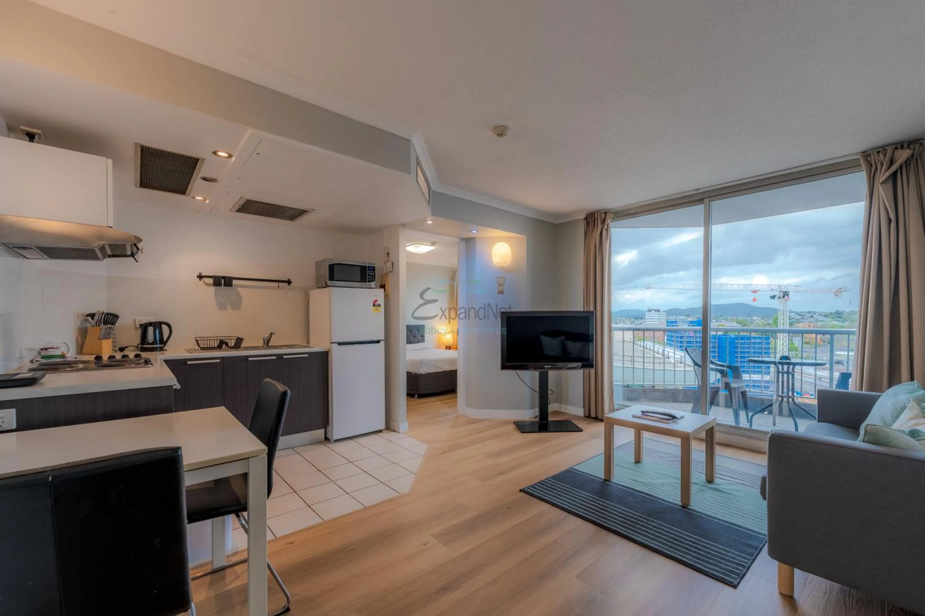 Abbey On Roma Hotel & Apartments