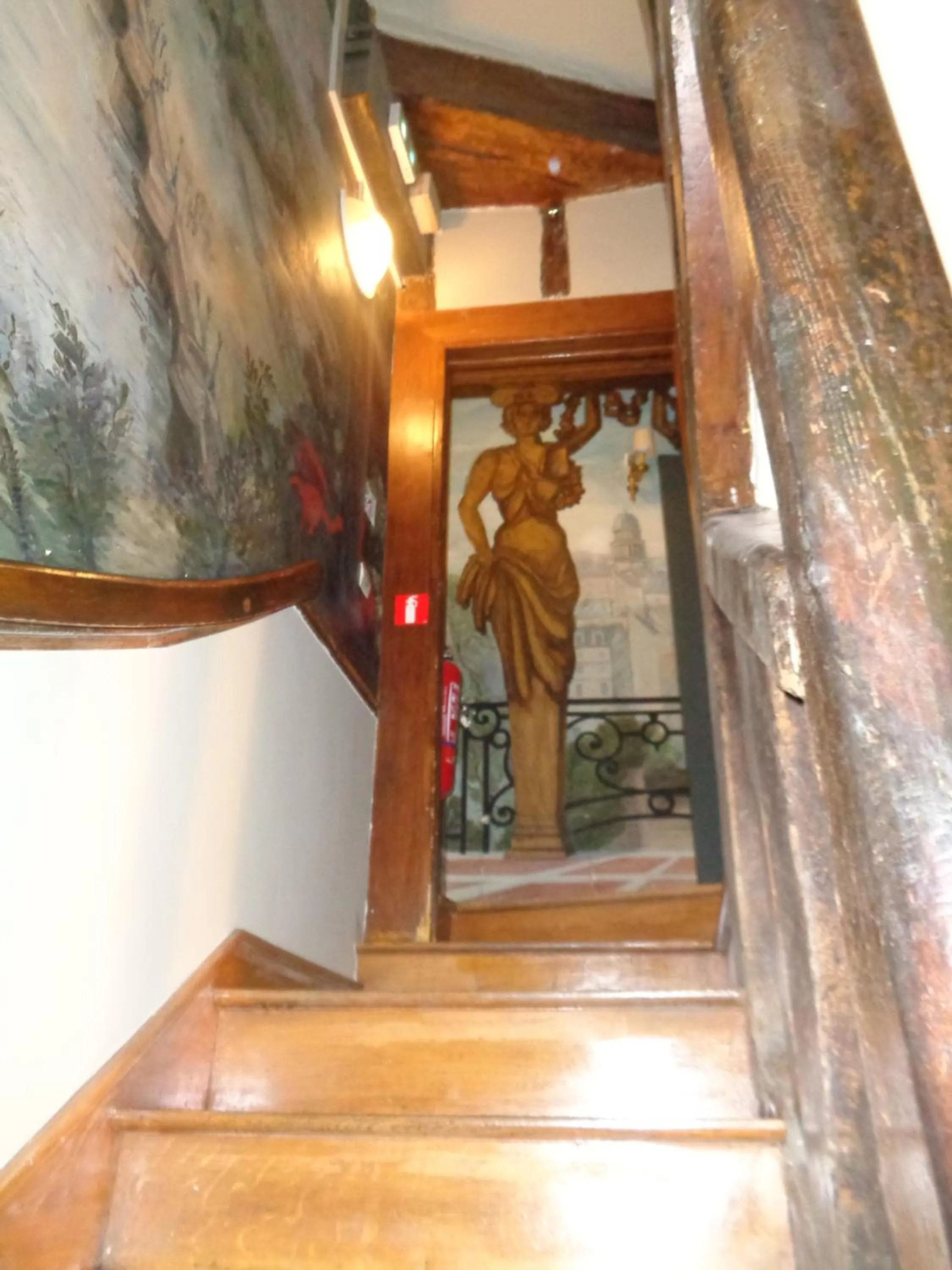 Property building in Hôtel les Degrés de Notre Dame