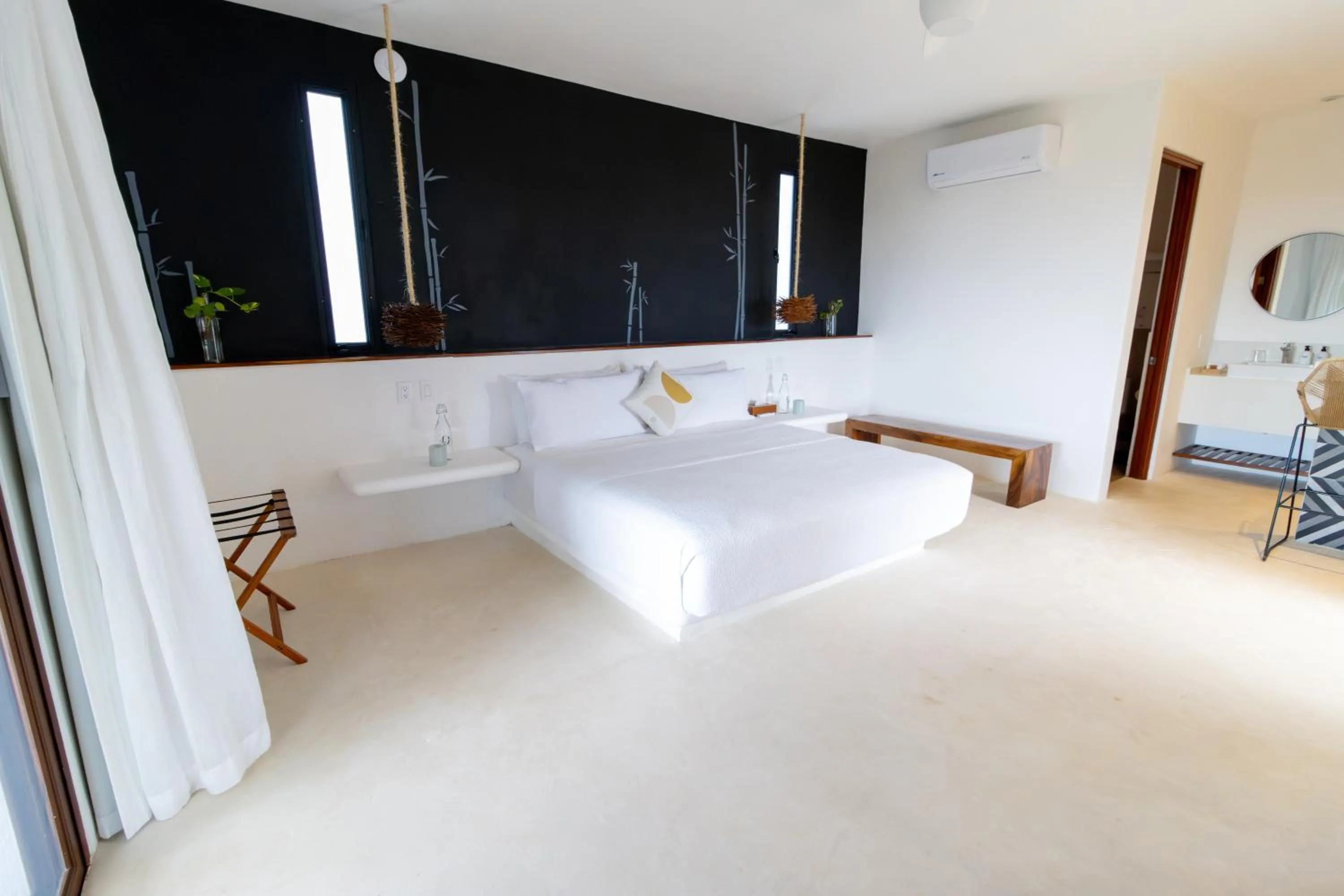 Bedroom, Bed in Hotel Casa HX - Adults Only