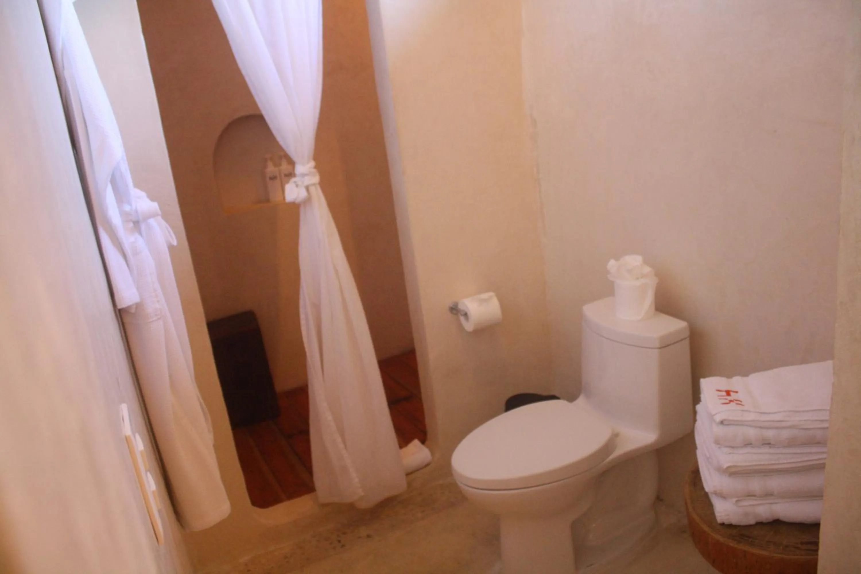 Toilet in Hotel Casa HX - Adults Only