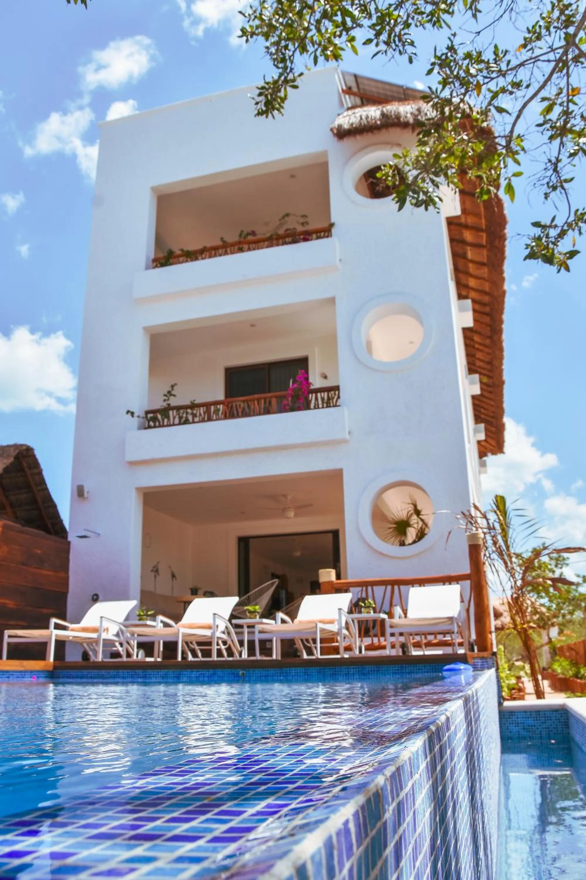 Property building in Hotel Casa HX - Adults Only