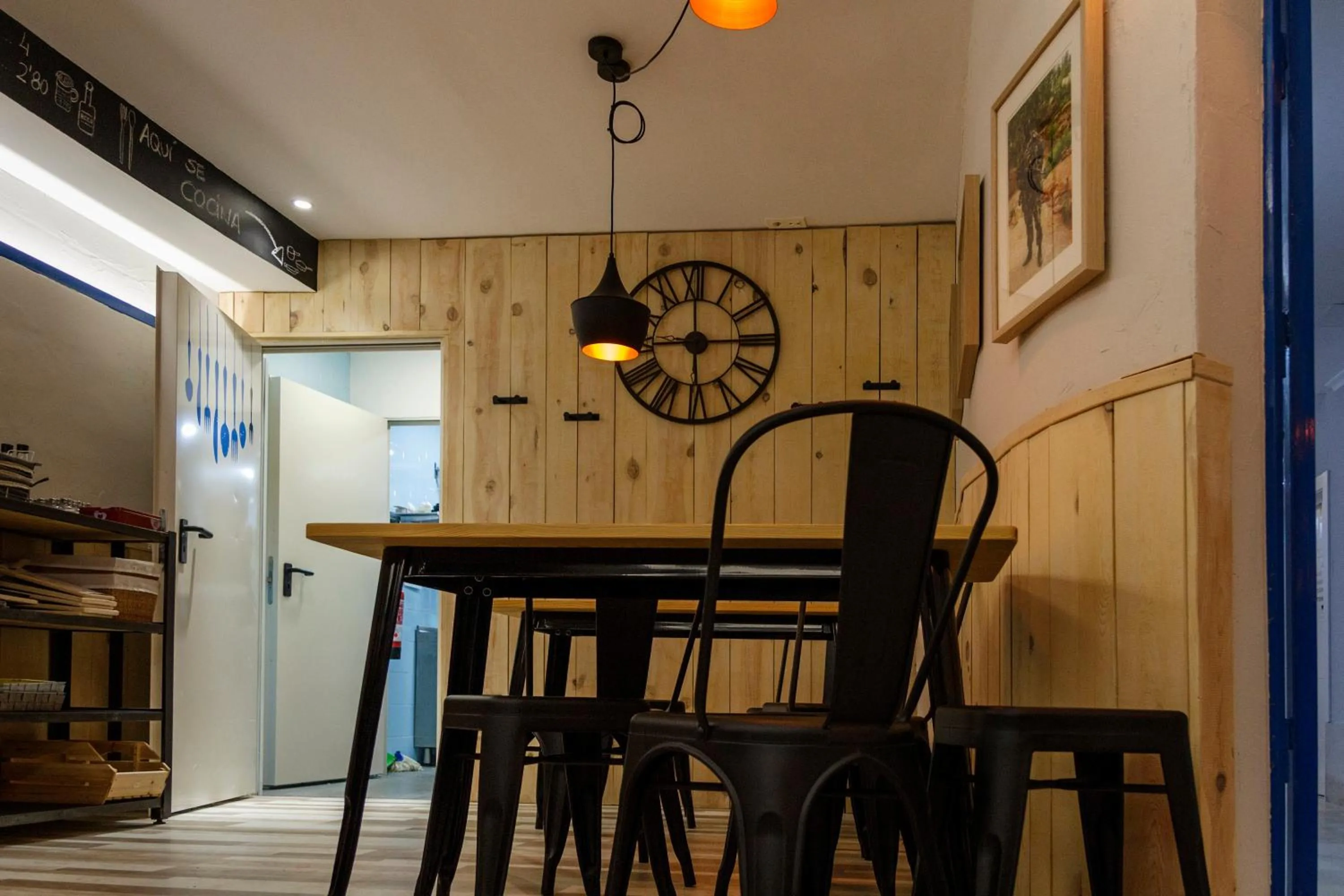 Restaurant/places to eat in Hostel Catedral Burgos