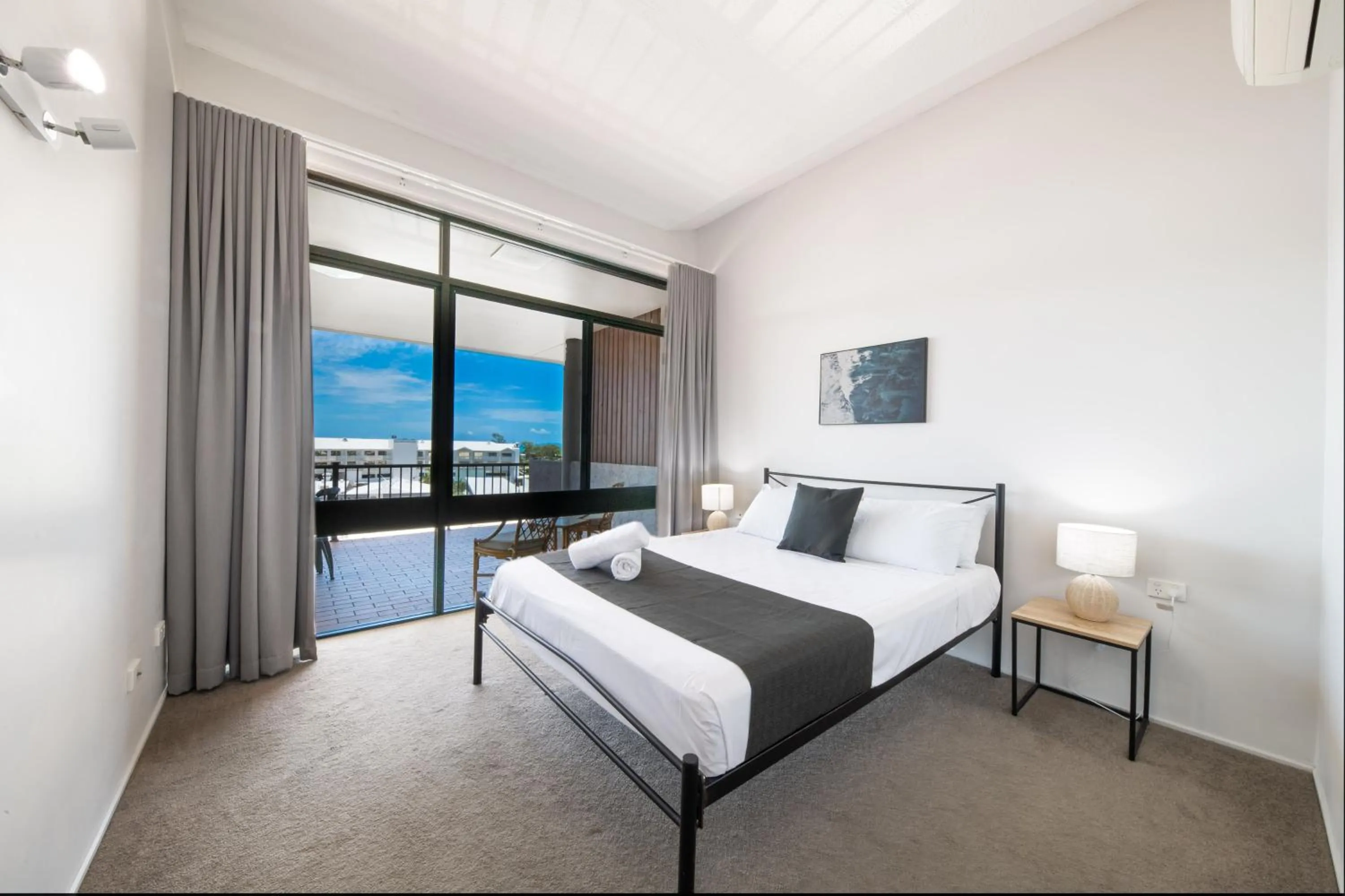 Bed in Whitsunday Terraces Resort