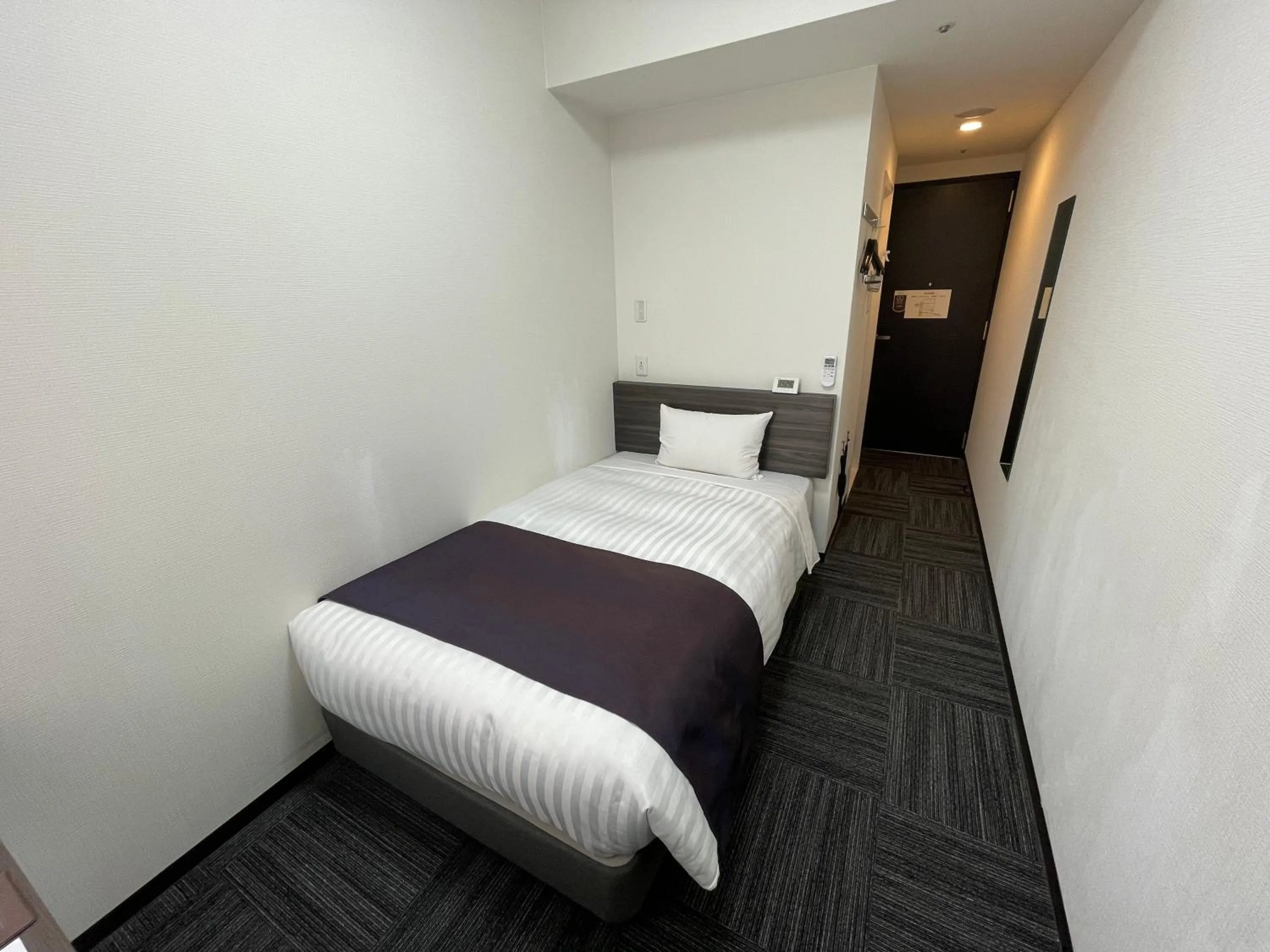 Bed in Okachimachi Urban Hotel