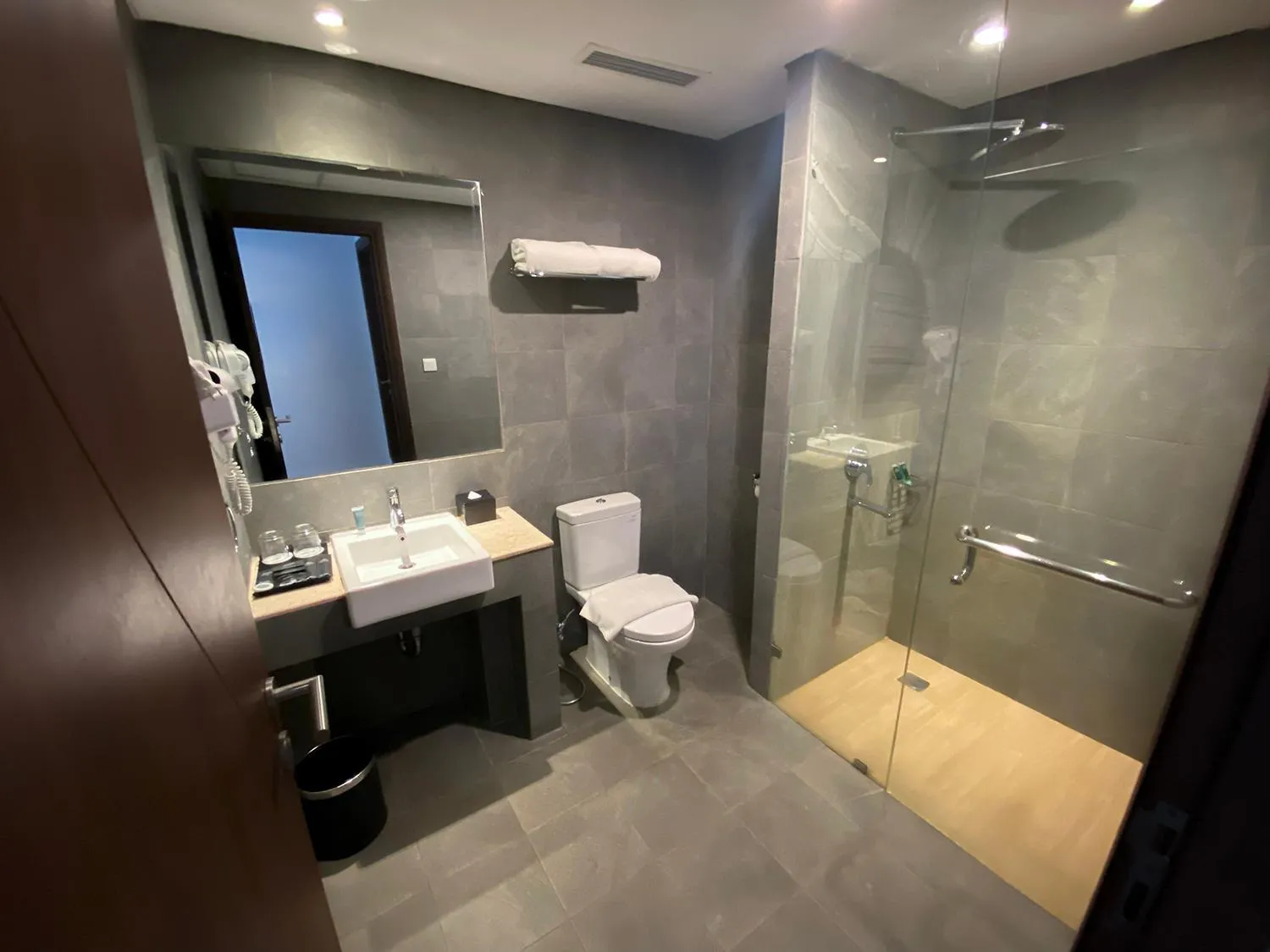 Bathroom in Nemuru Grand Bhuvana Ciawi