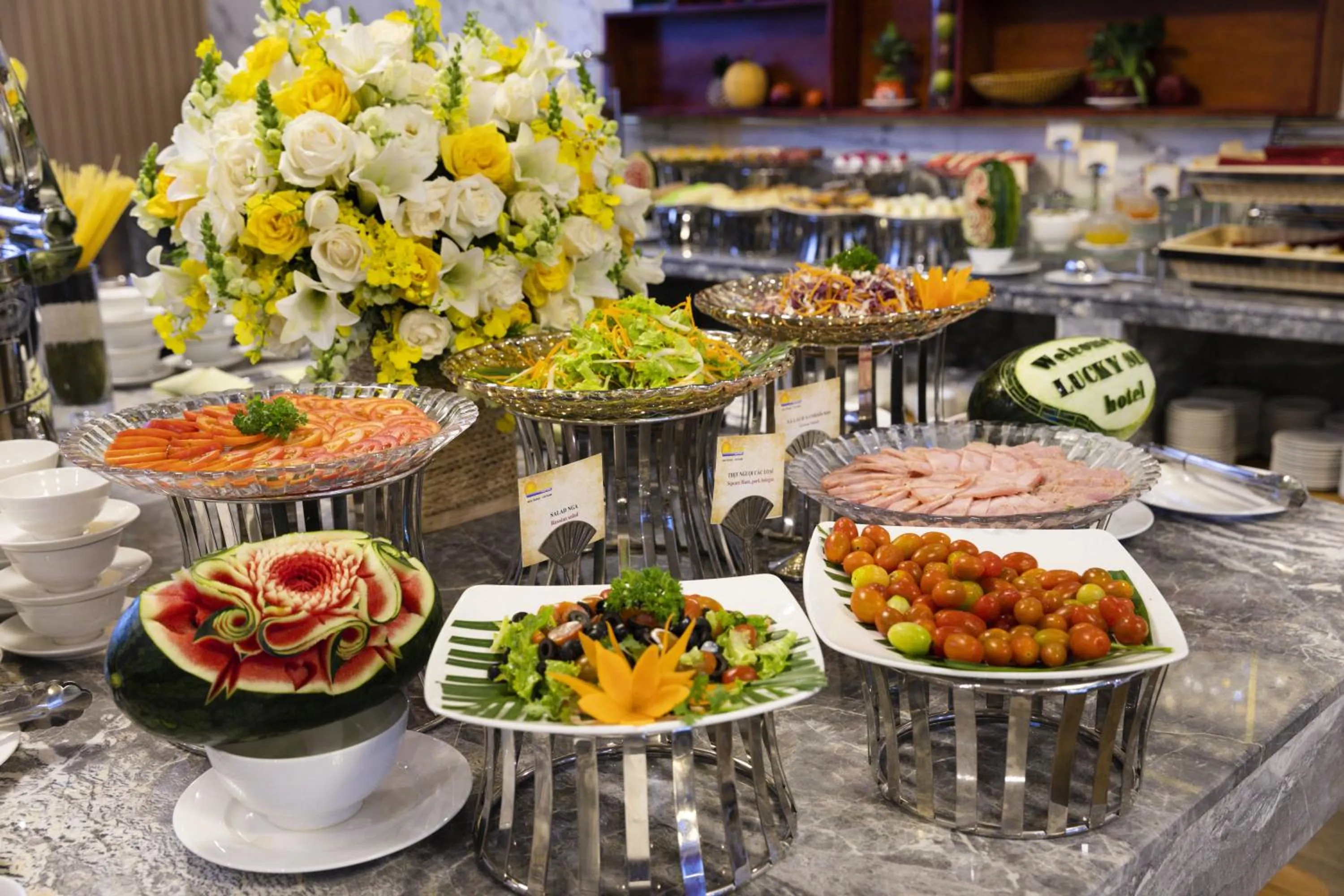 Restaurant/places to eat in Lucky Sun Hotel Nha Trang Beach