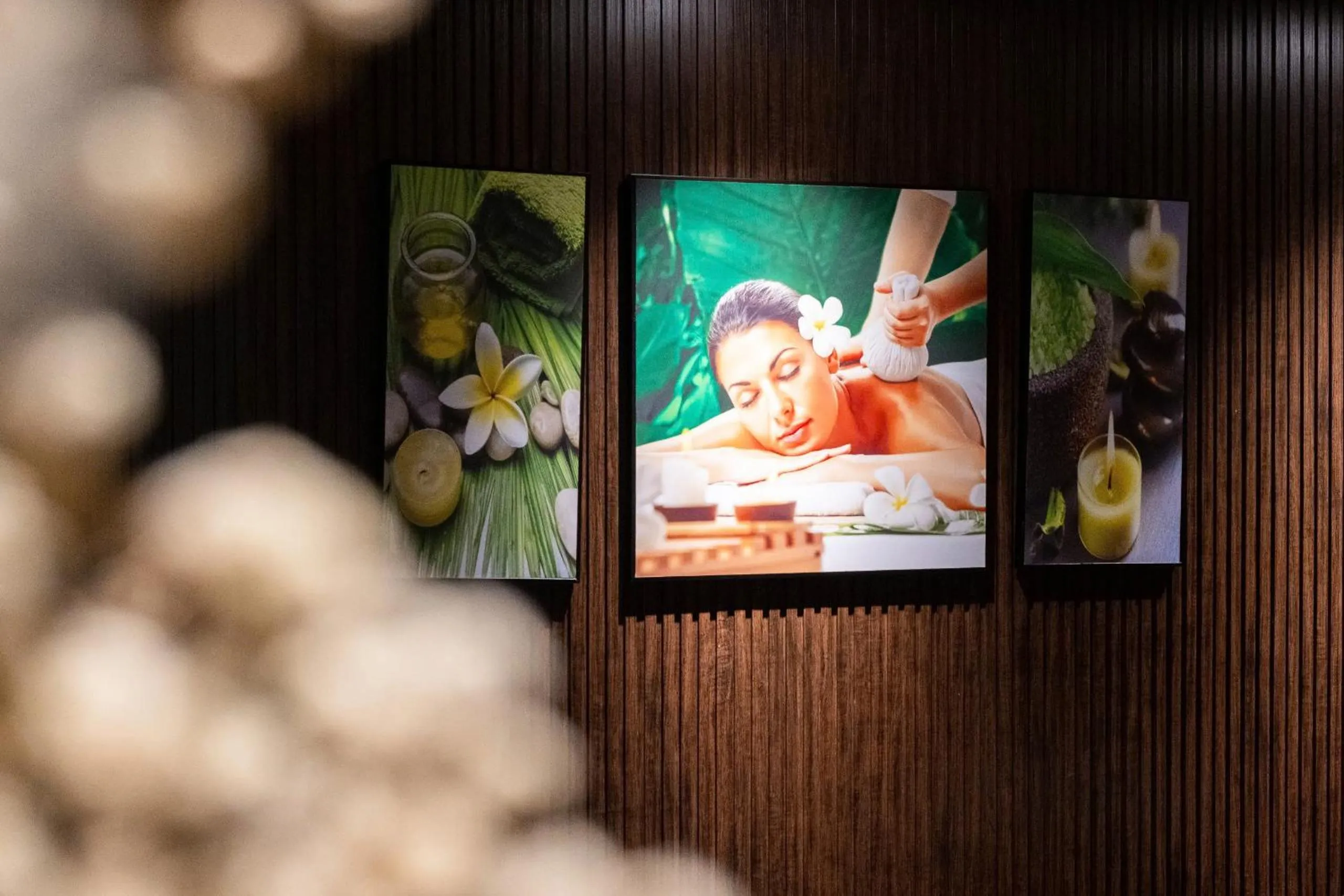 Massage in Salmalia Boutique Hotel & Spa