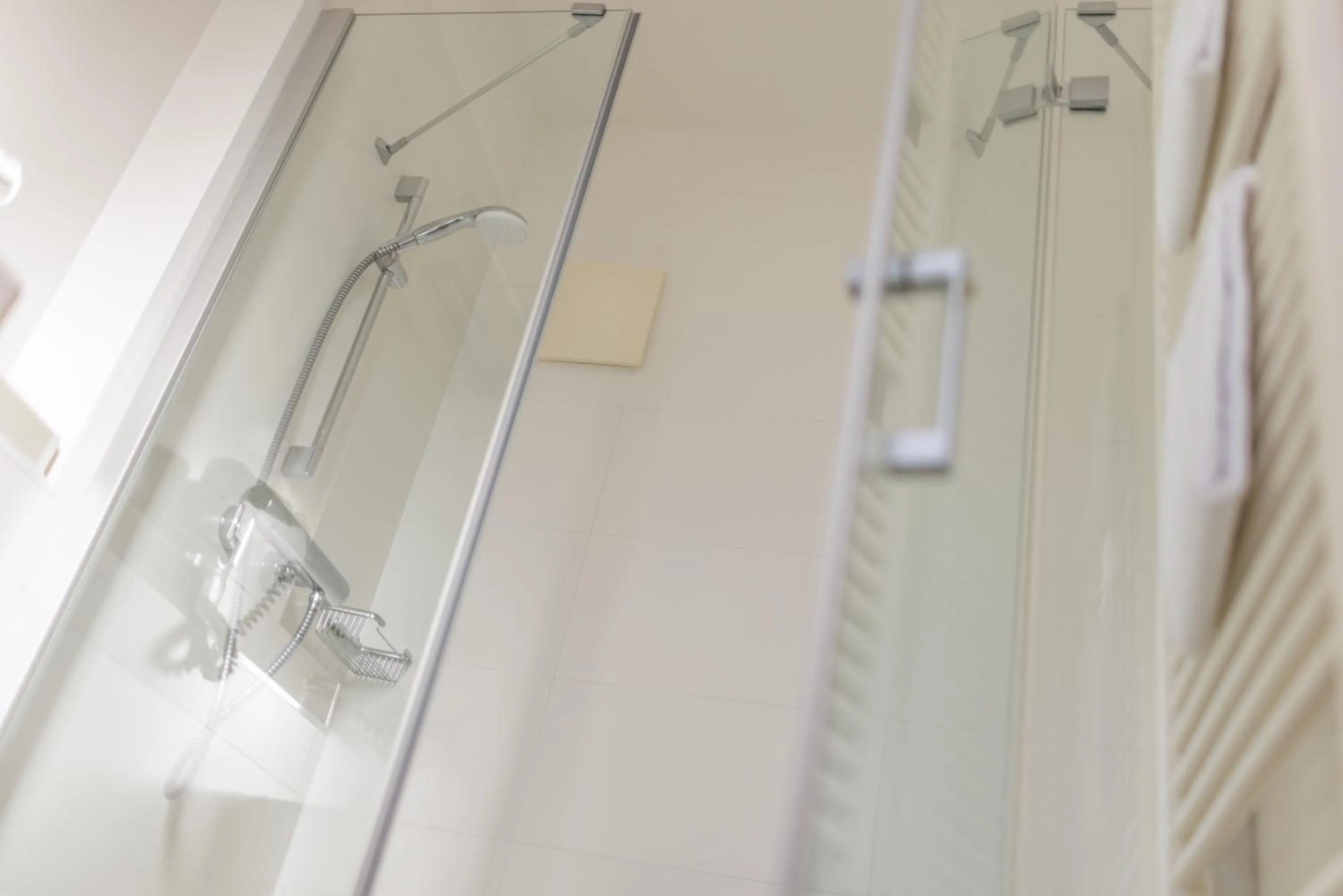 Bathroom in Hotel Garni Toscanina - Adults Only