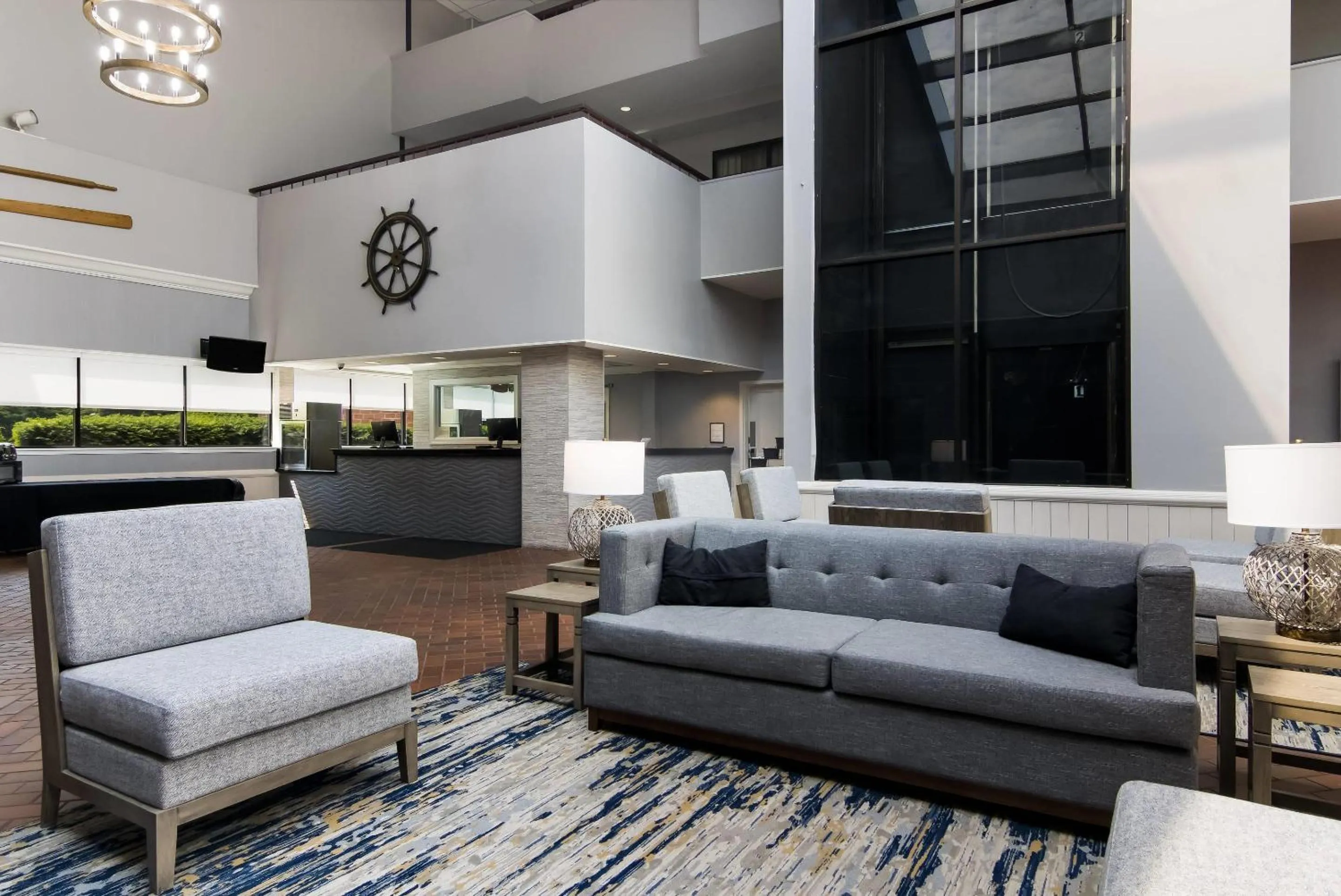 Lobby or reception in The Inn on Maritime Bay, an Ascend Collection Hotel