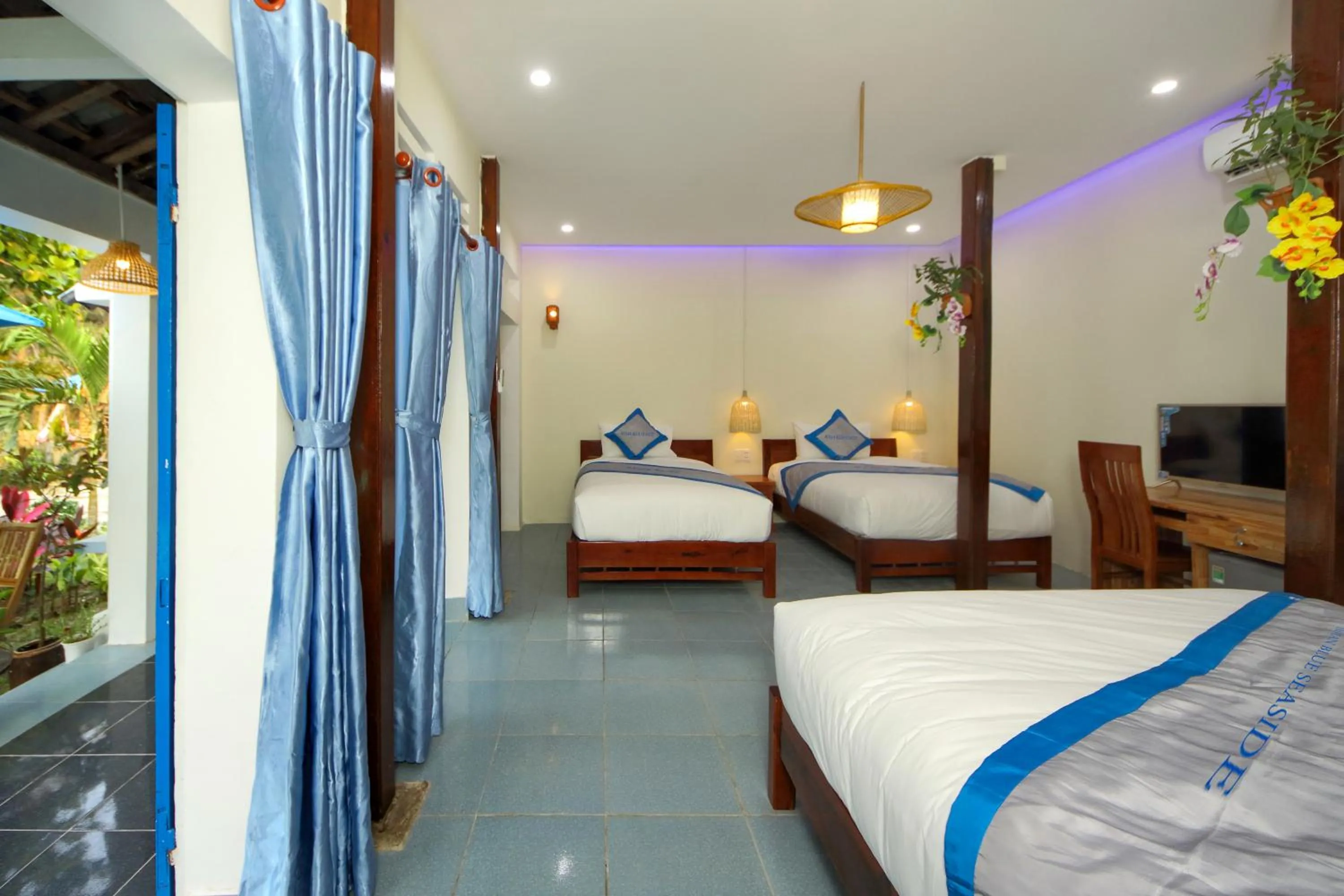 Bed in Hoi An Blue Seaside Homestay