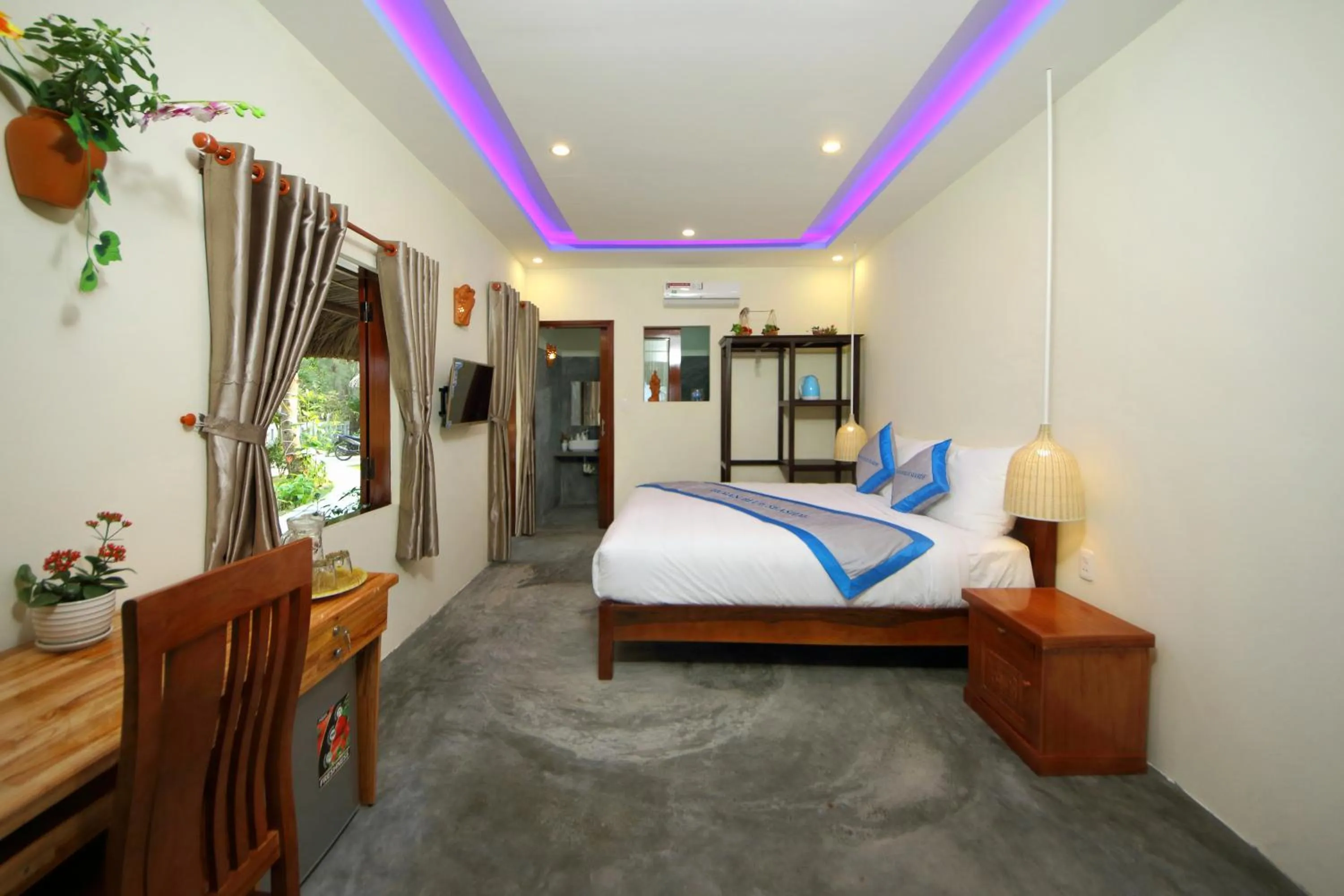 Bed in Hoi An Blue Seaside Homestay