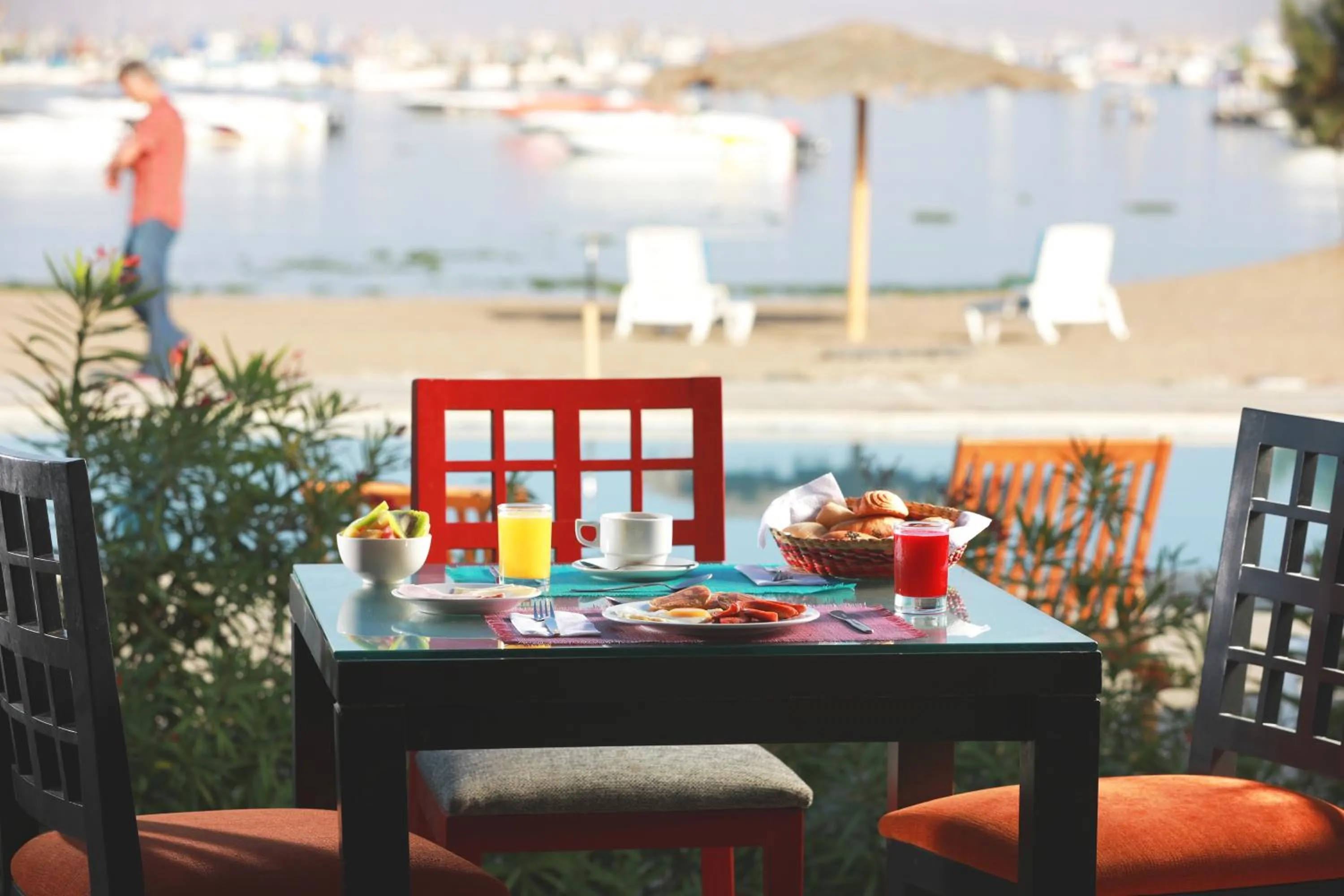 Buffet breakfast in San Agustin Paracas
